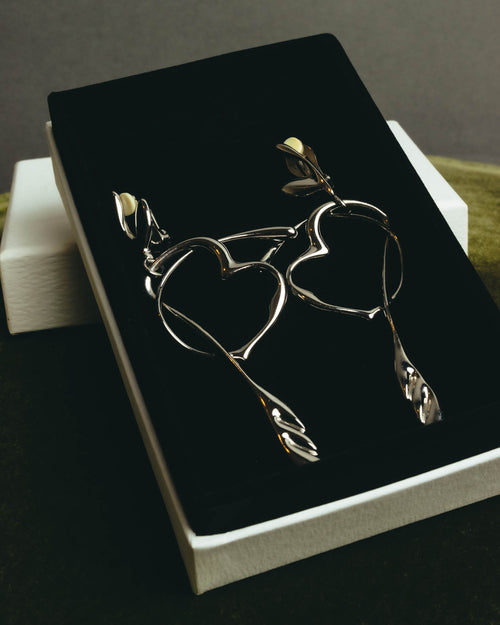 “BALENCIAGA” 2017-2023 organic heart and arrow clip-on drop earrings