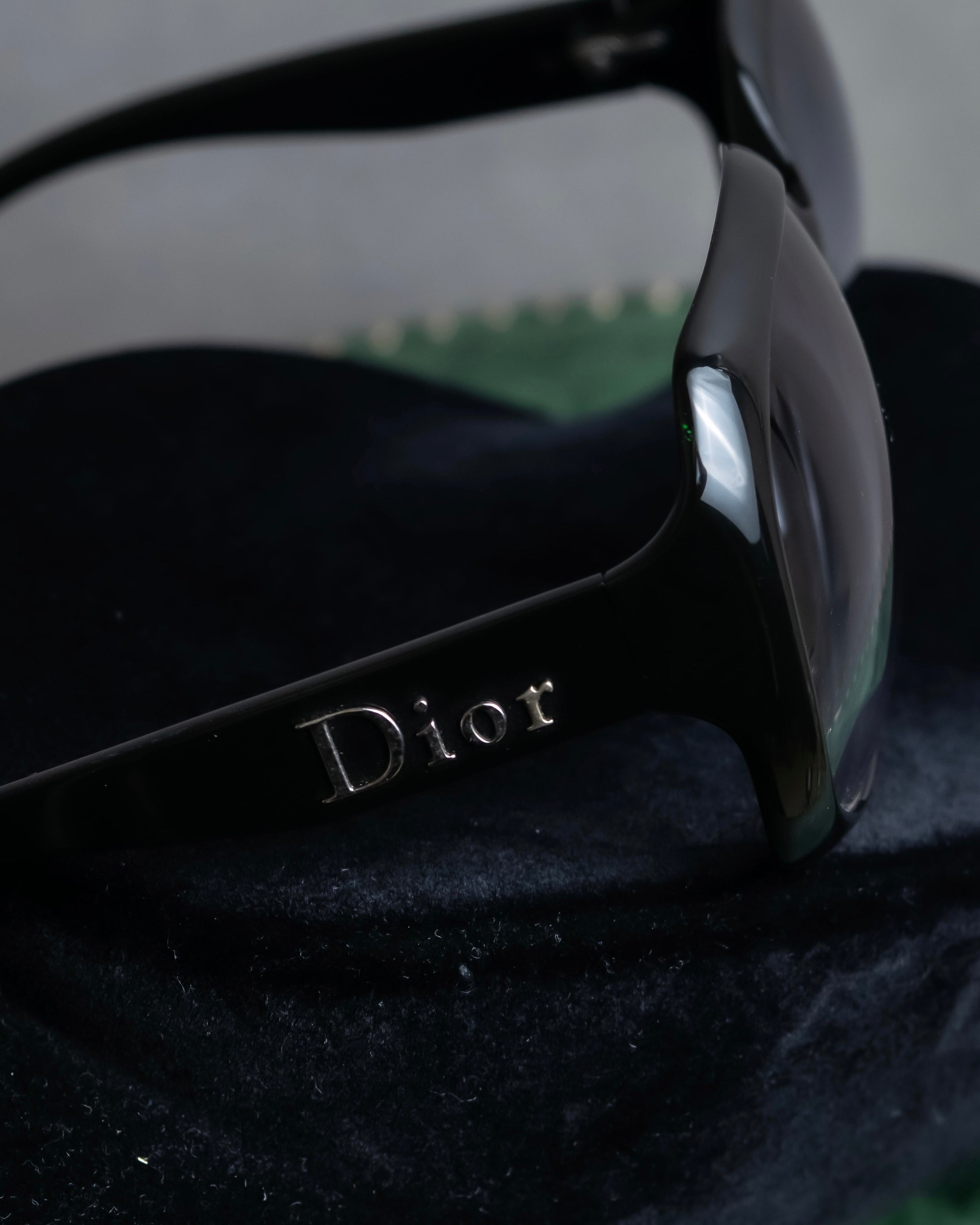 "Christian Dior" Black frame engraved logo sunglasses