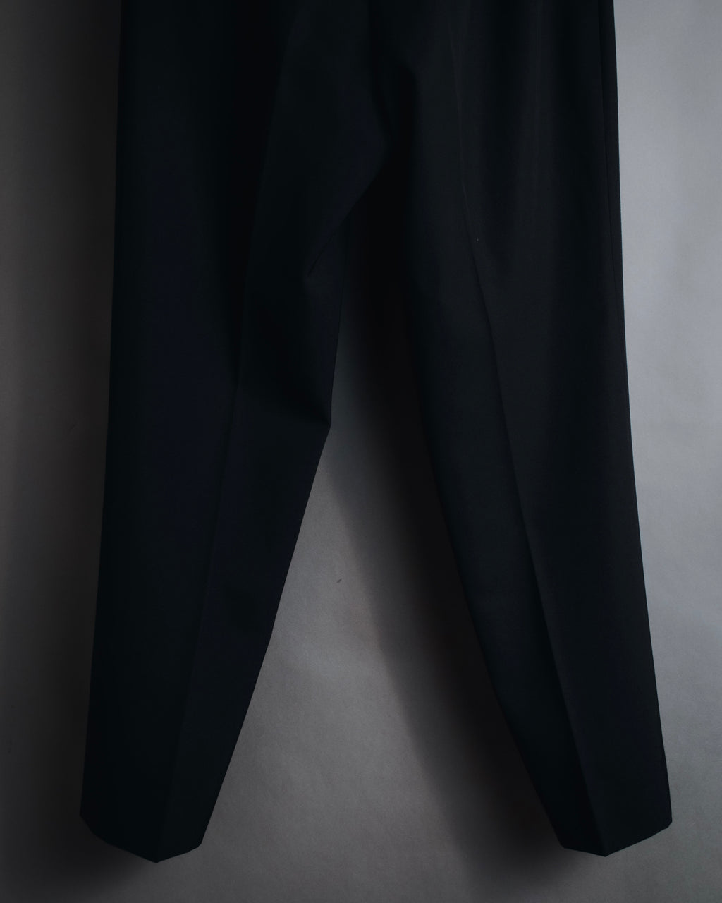 Pantalones de vestir ajustados con bolsillo de cremallera metálica de Maison Margiela 20AW