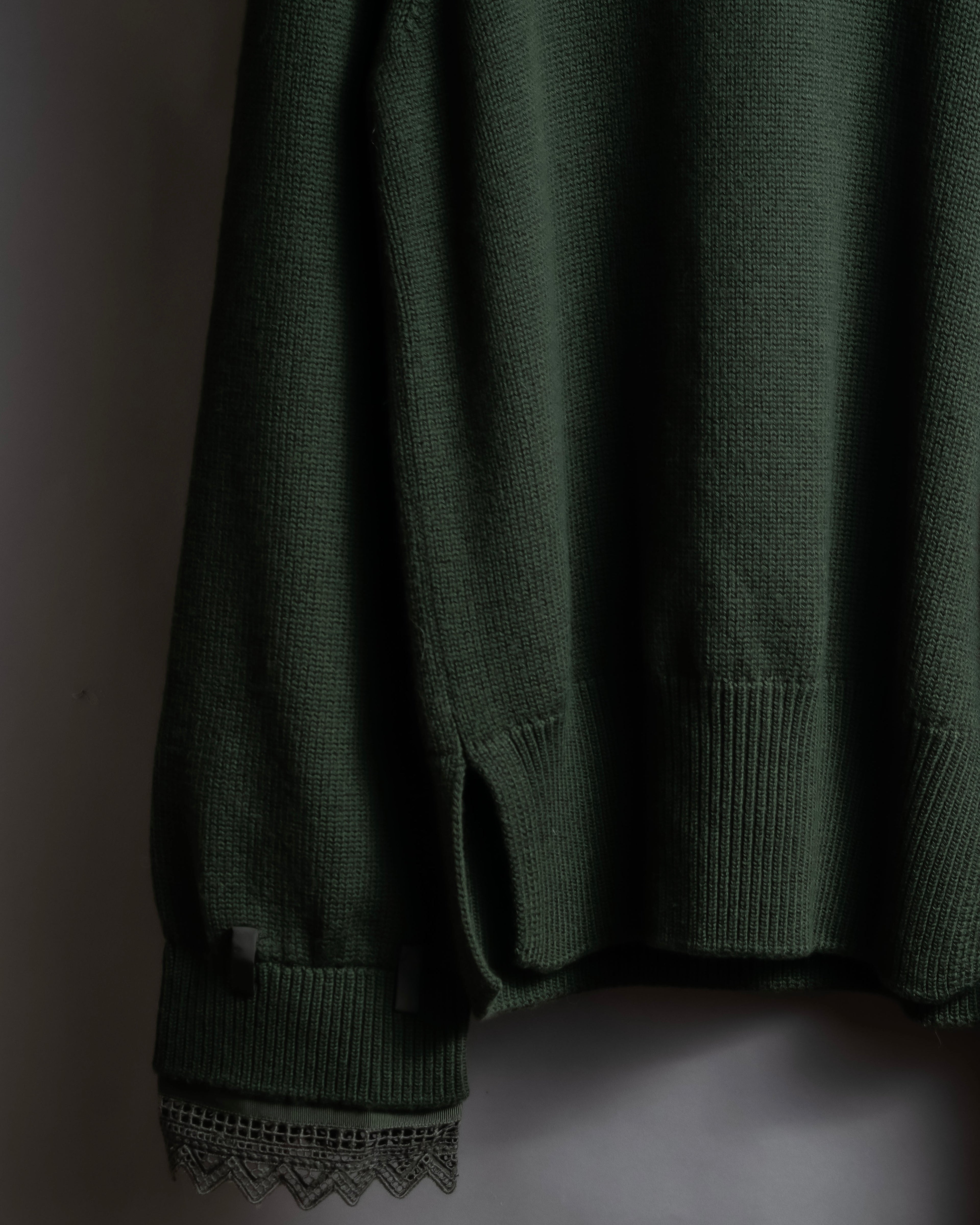 "MONCLER" Relaxed fit high neck lace change knit