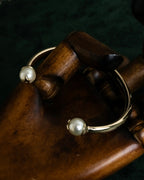 -MOOD Christmas Collection-
"Dior" Maria Grazia Chiuri design pearl motif carving gold bangle