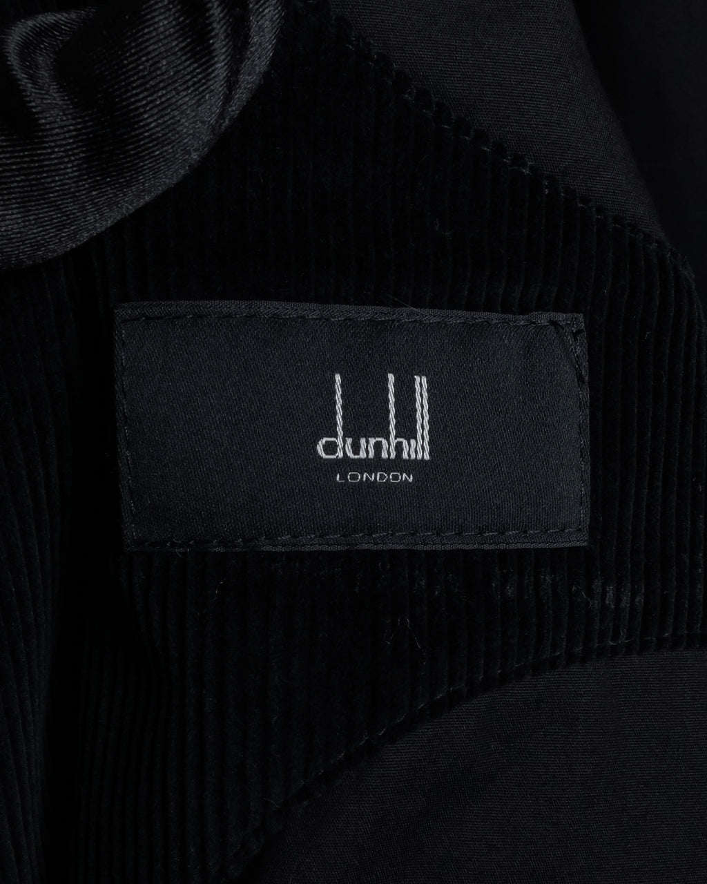 "dunhill" Classically tailored corduroy jacket