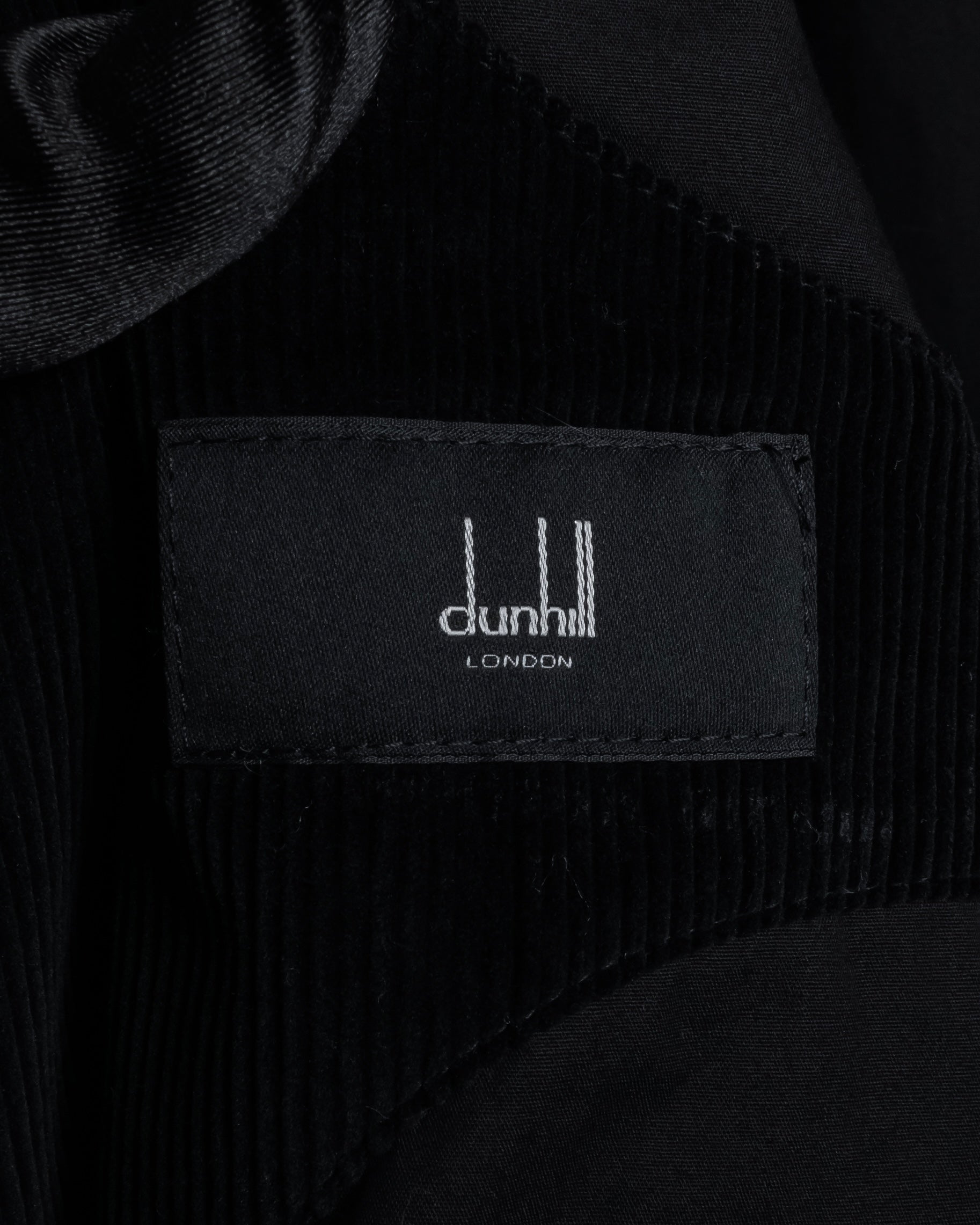 "dunhill" Classically tailored corduroy jacket