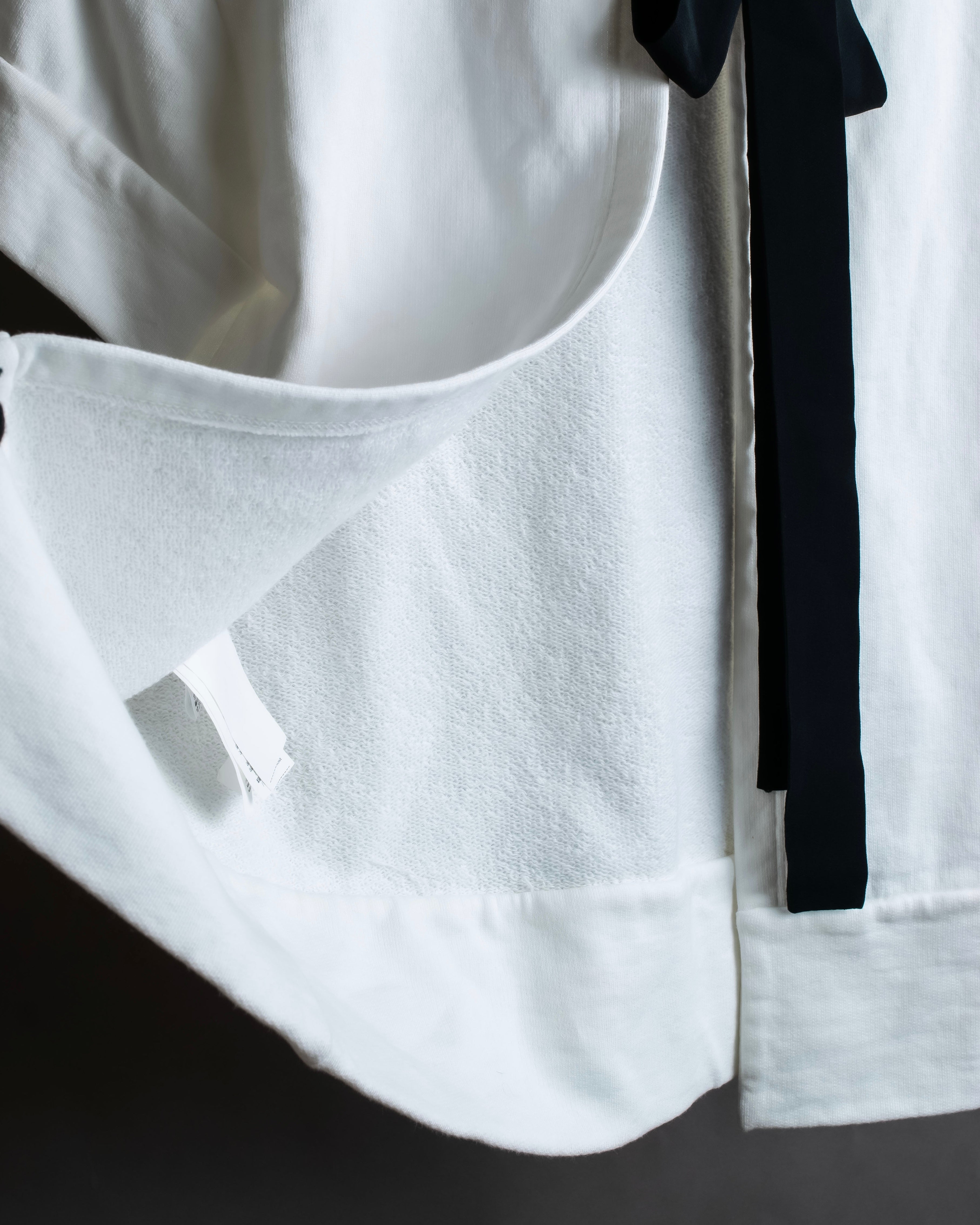 "N21 NUMERO VENTUNO" Back ribbon detail crew neck T-shirt