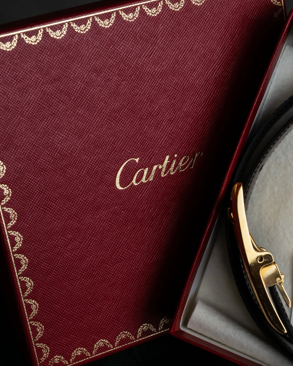 "Cartier" Gold metal buckle design leather belt