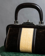 "Roberta Di Camerino"
 Velvet combination design hand bag