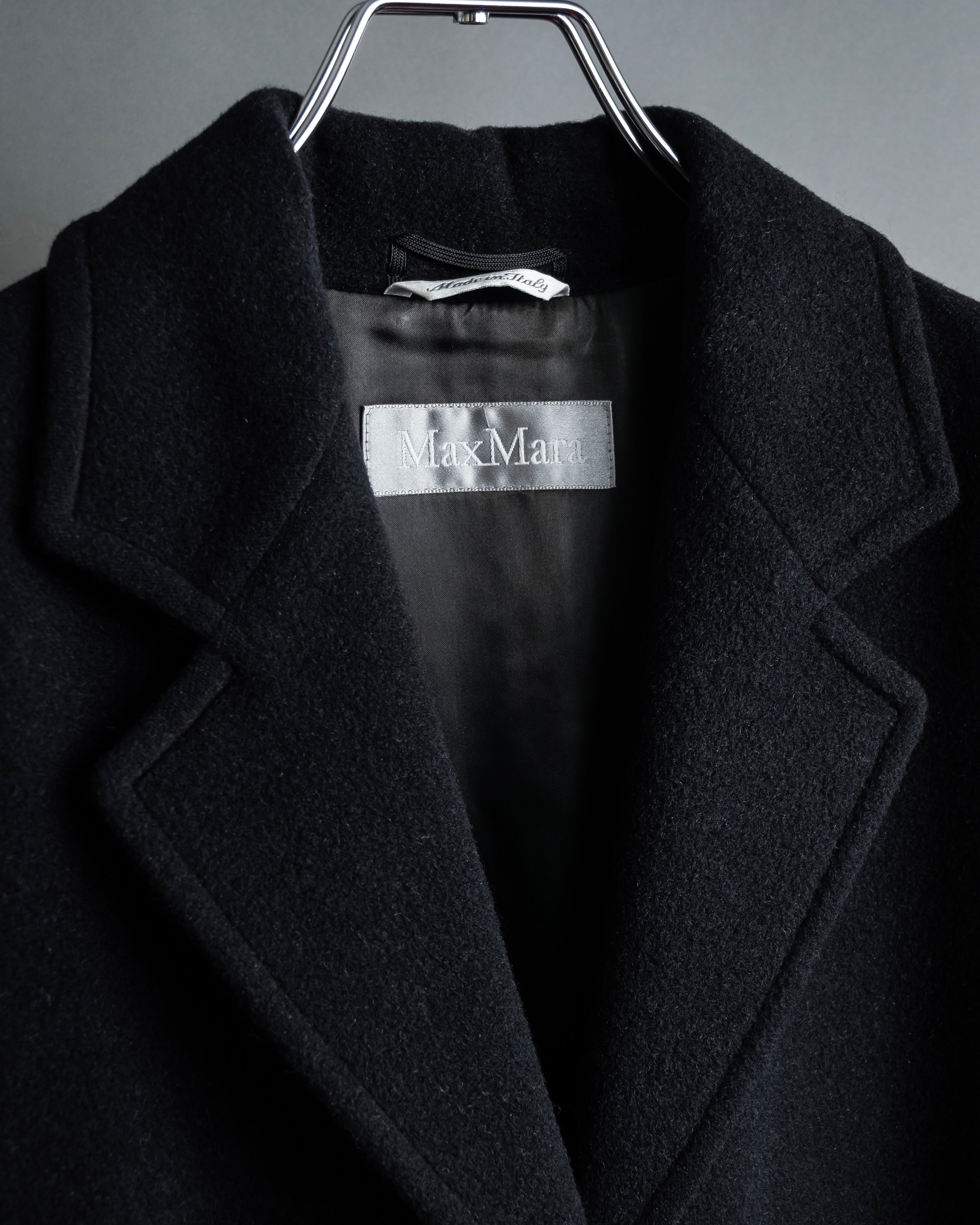"Max Mara" Silver tag straight line shaped chester coat