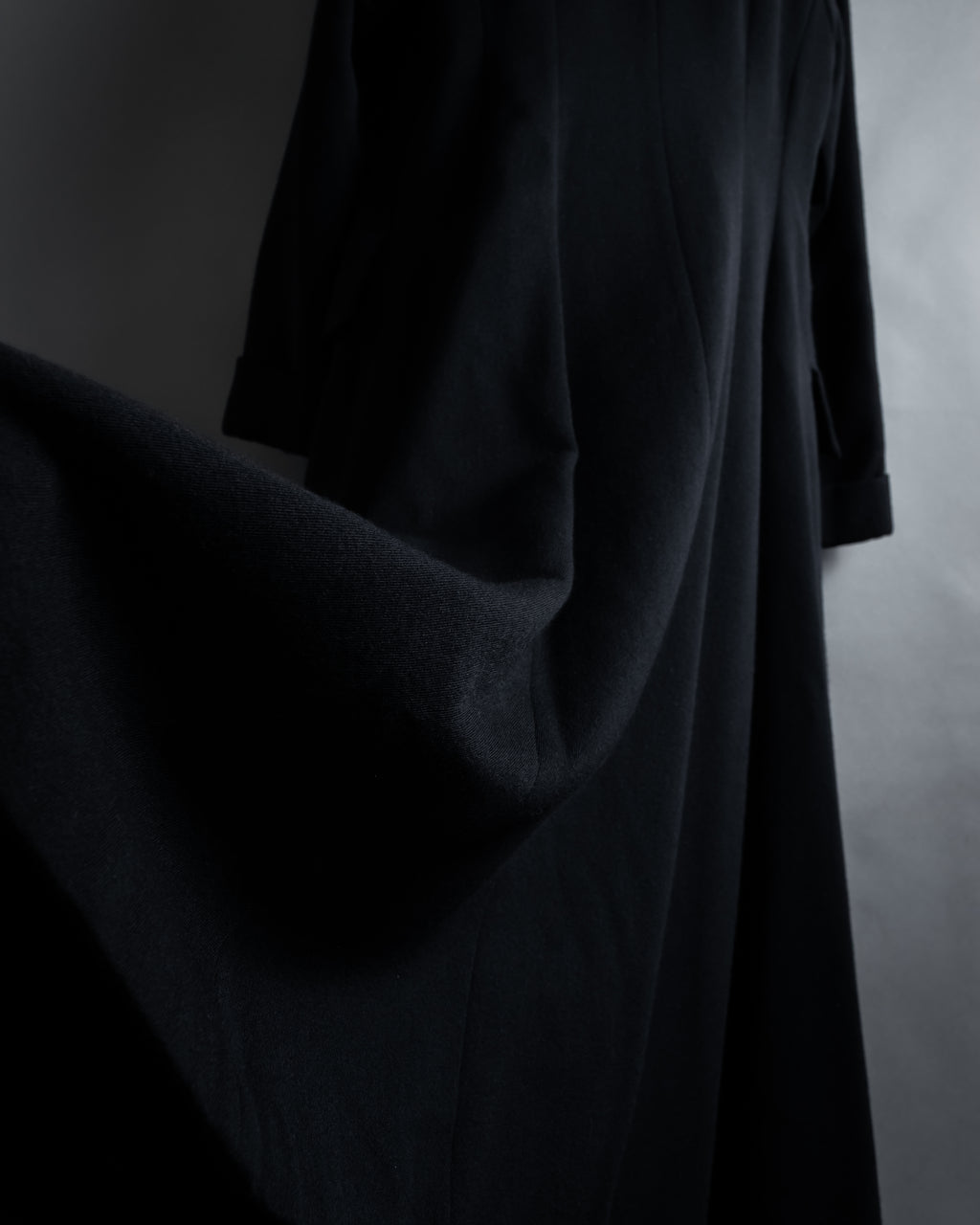 “KEITA MARUYAMA” Floral appliqué one-button chelsea coat