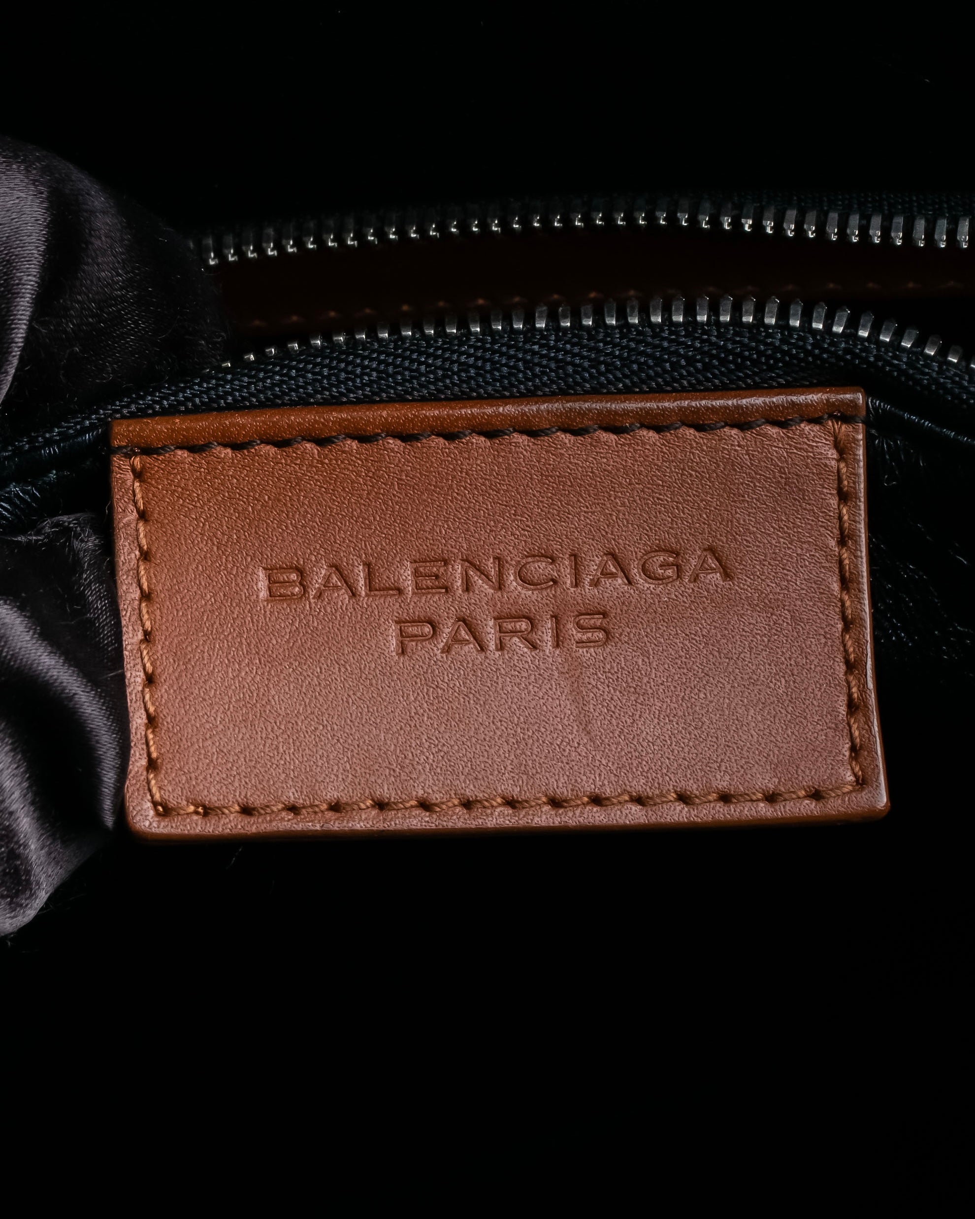 “BALENCIAGA” Le Dix 2 way hand bag