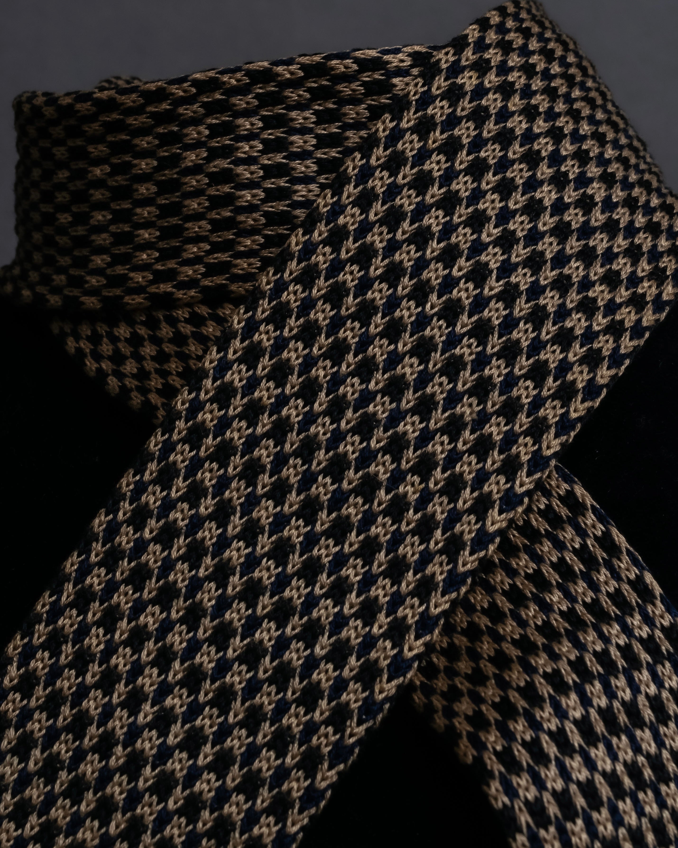 "COMME des GARCONS HOMME" Border weave bicolor knit tie