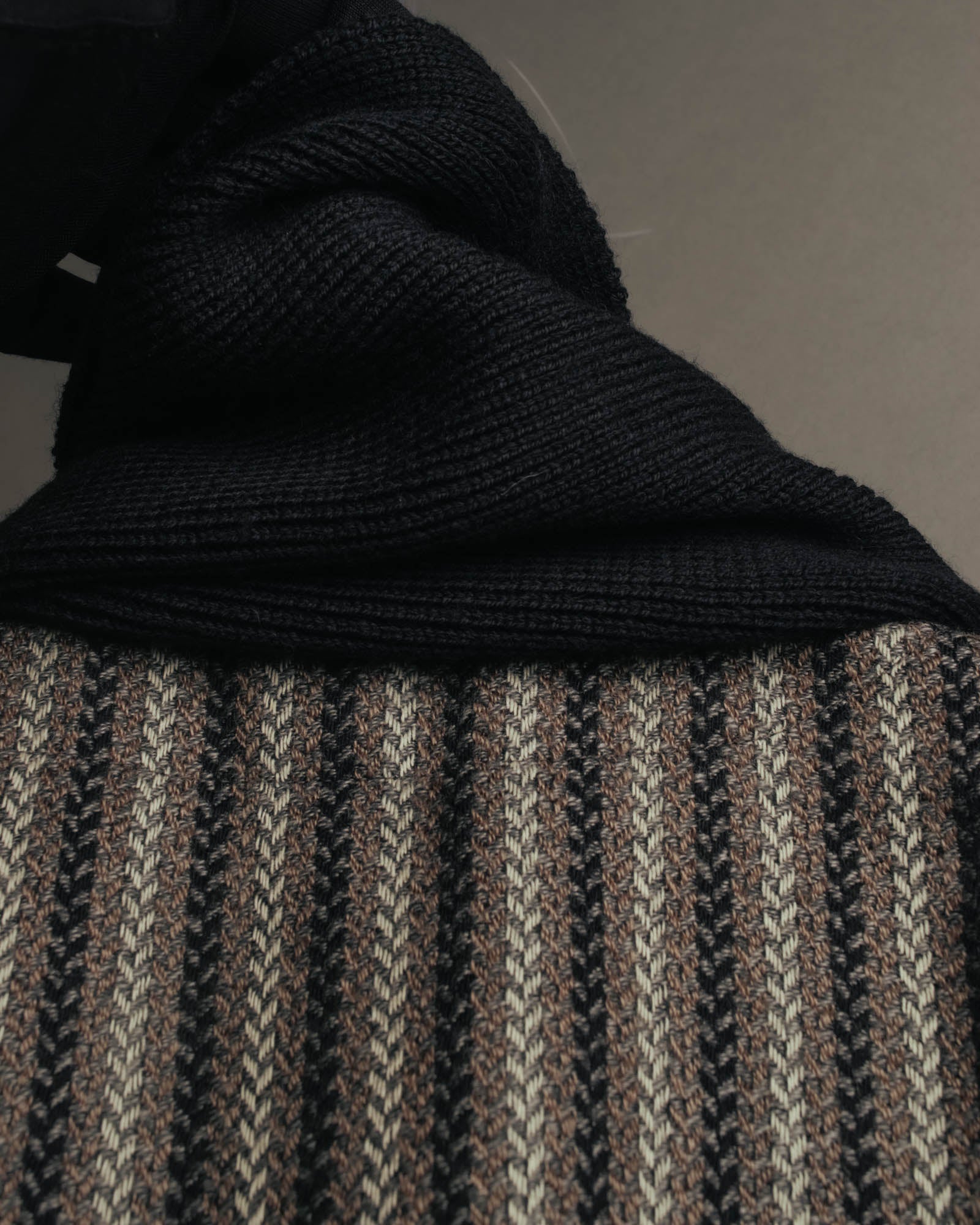 -SPECIAL- “GUCCI” 80’s-90’s Textured striped shawl collar long coat