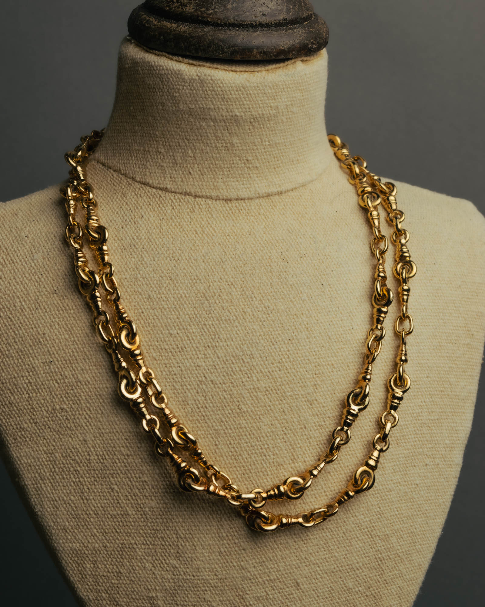 "Christian Dior" 80's-90's Gold tone chain necklace