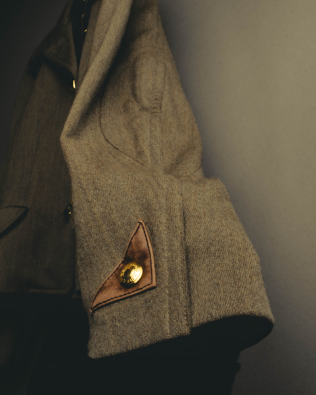 –SPECIAL– "Hermès" 70's-80's Equestrian wool tailored jacket