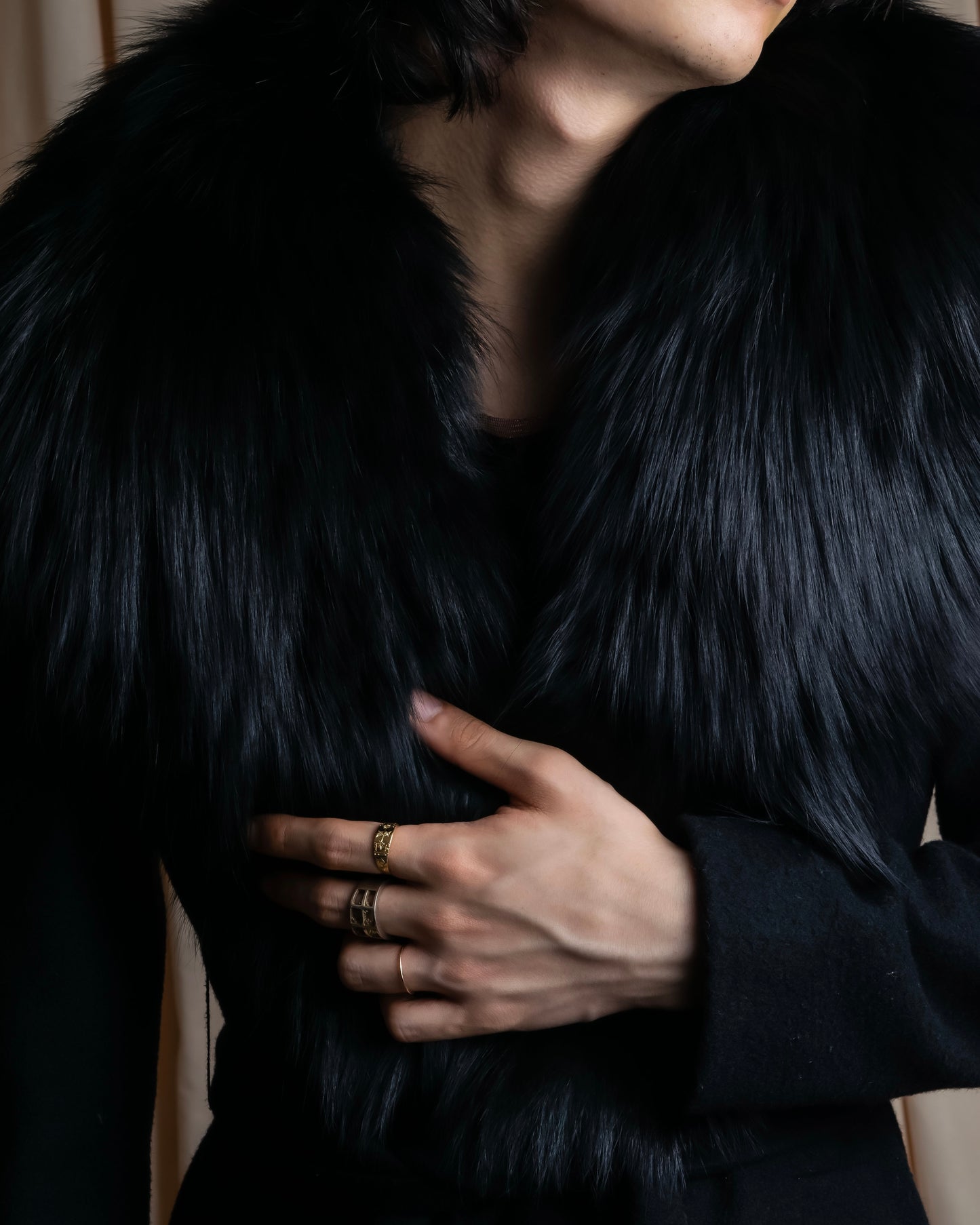 "DIANE VON FURSTENBERG" Fur docking design belted long coat