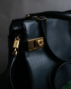 "Salvatore Ferragamo" Gancini motif monogram pattern 2-way shoulder bag