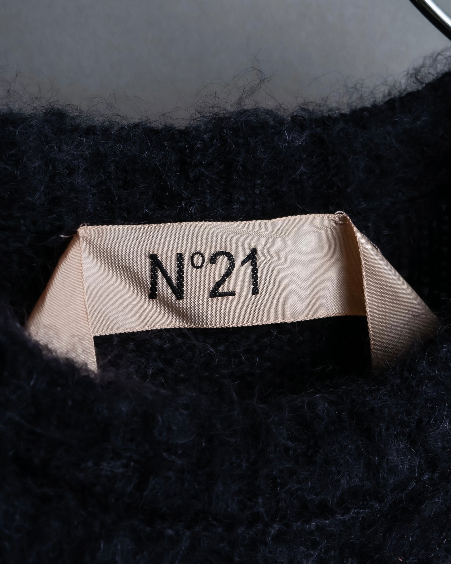 "Ｎ21 NUMERO VENTUNO" Skirt docking design shaggy knit