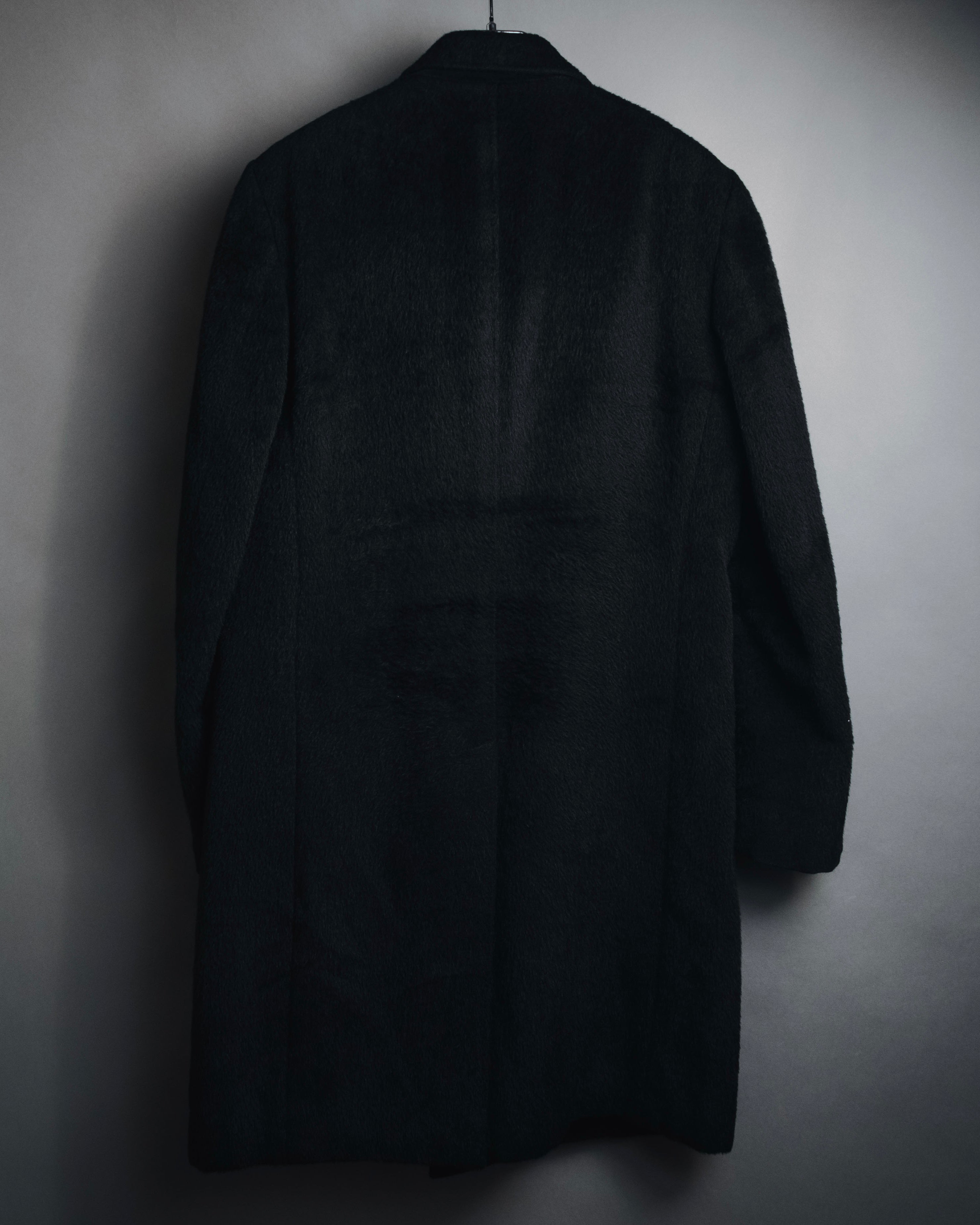 –SPECIAL– "GUCCI" 09-12’s Classically tailored llama-blend Chesterfield coat