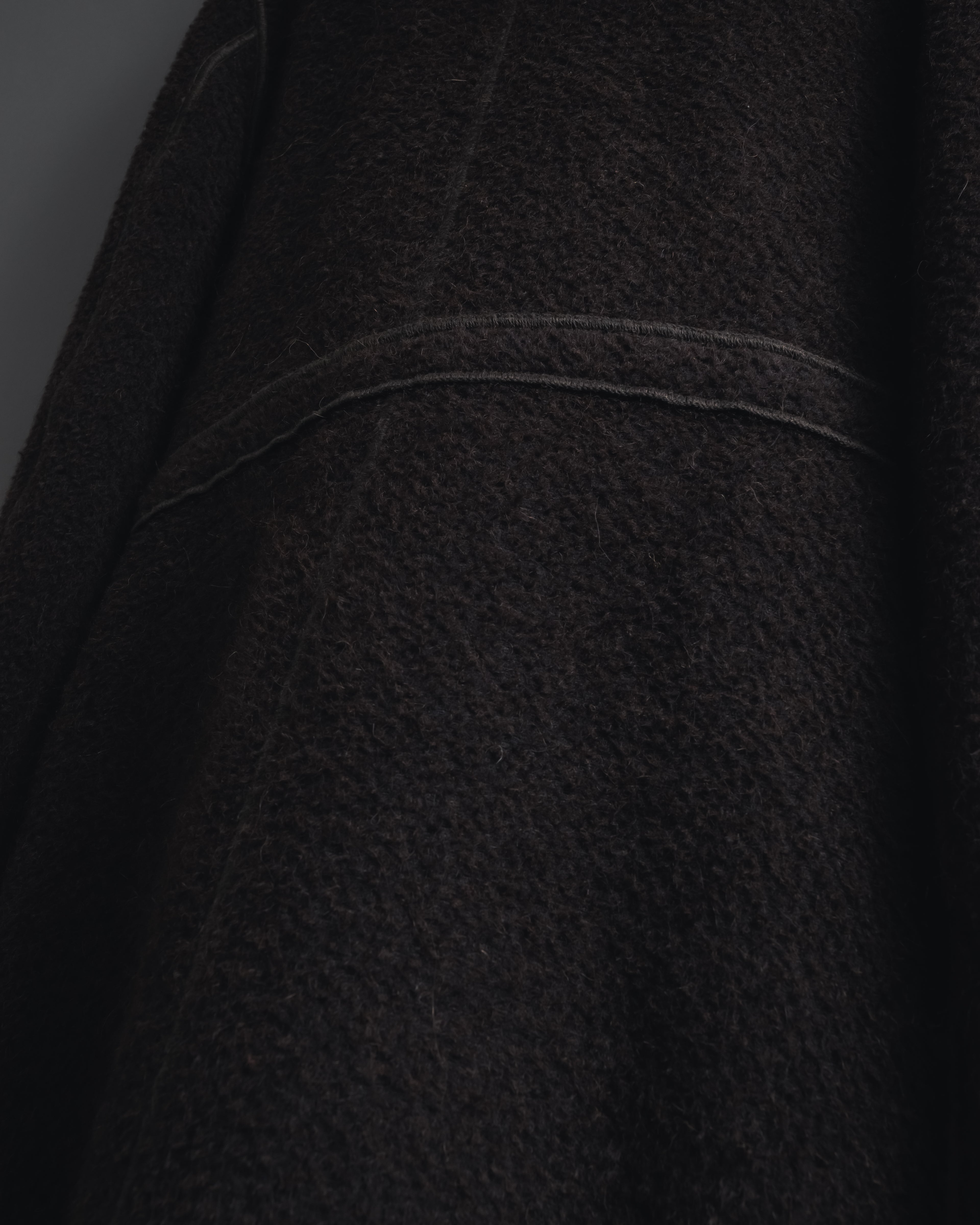 "FENDI" 90’s-00’s Sculptural belted leopard cat fur collar alpaca coat