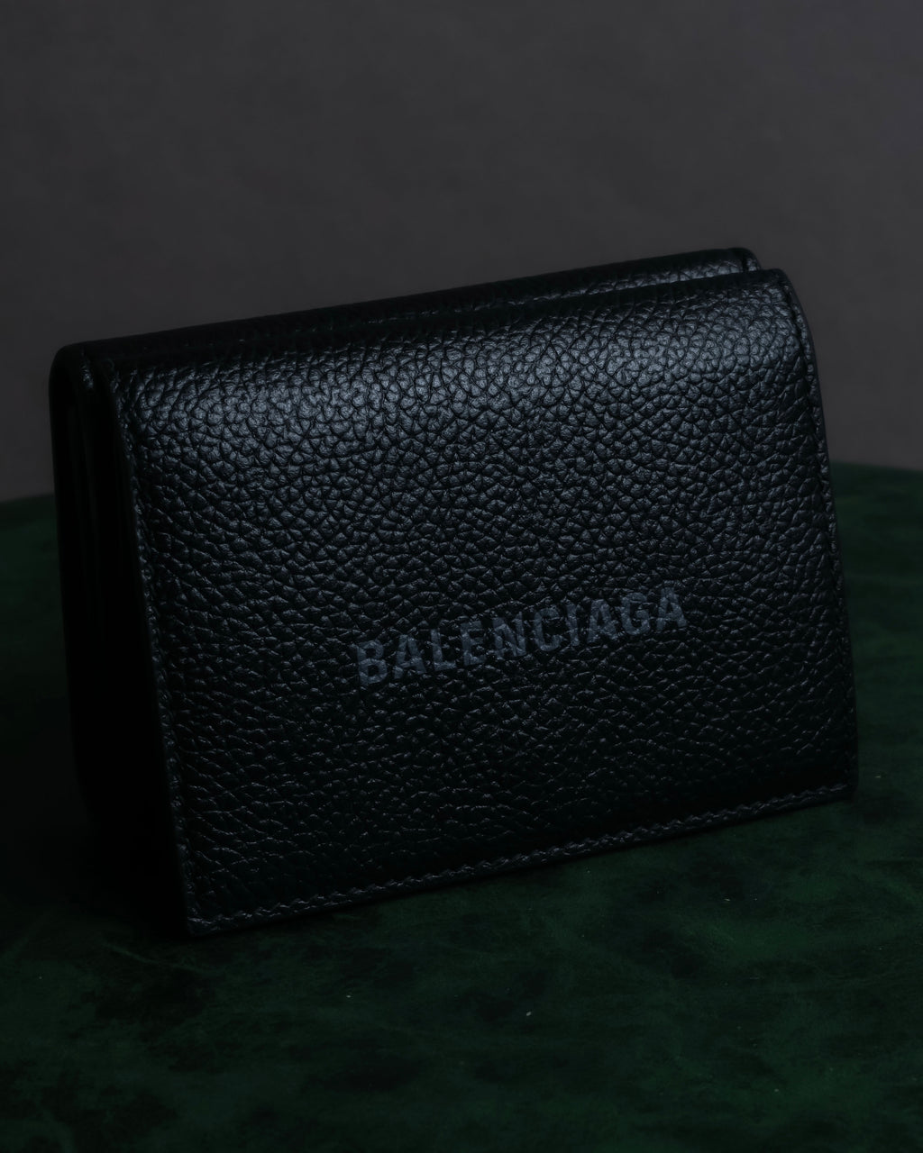 "BALENCIAGA" Logo engraved compact leather tri-fold wallet
