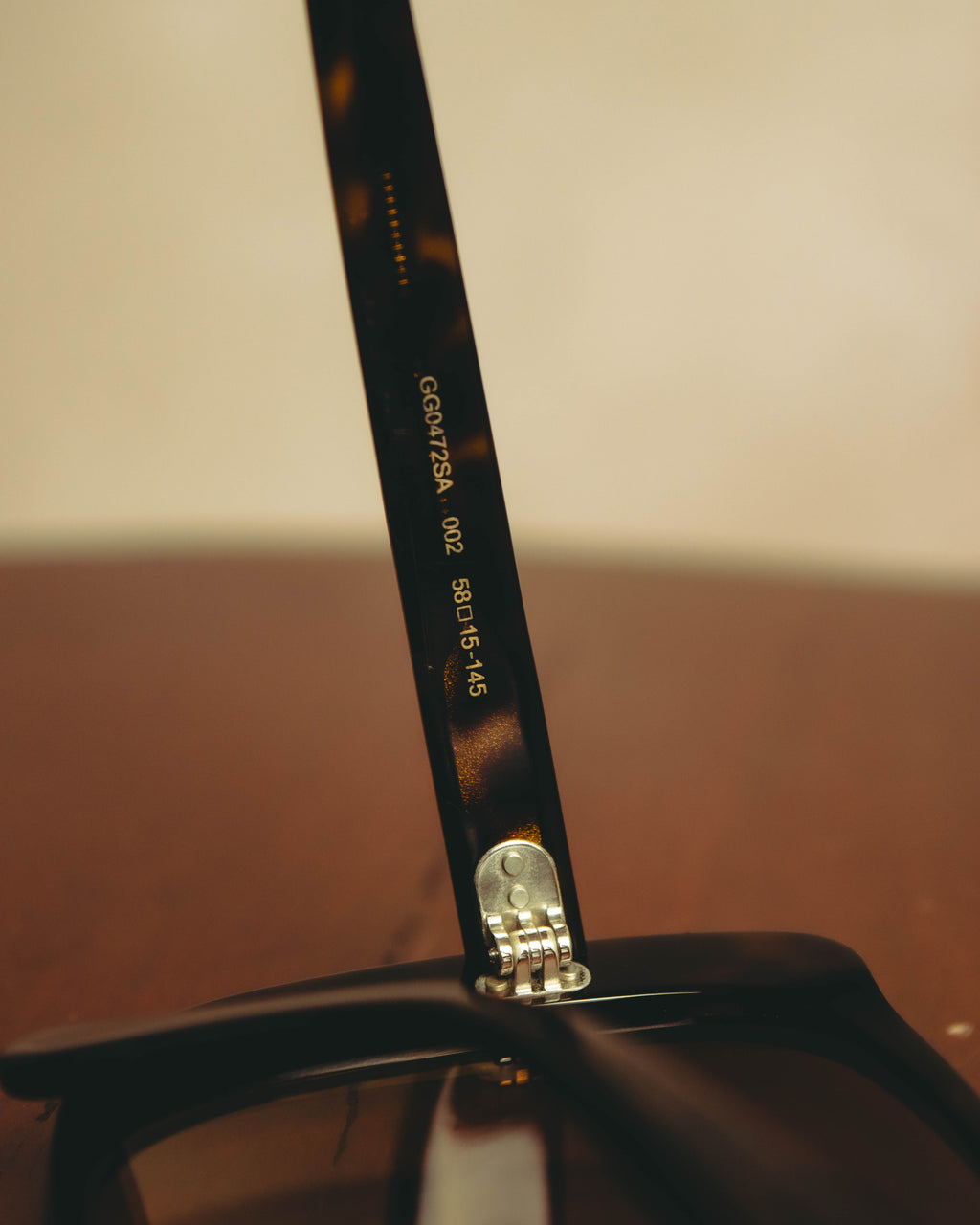 –SPECIAL– "GUCCI" 10's Retro oversized butterfly sunglasses