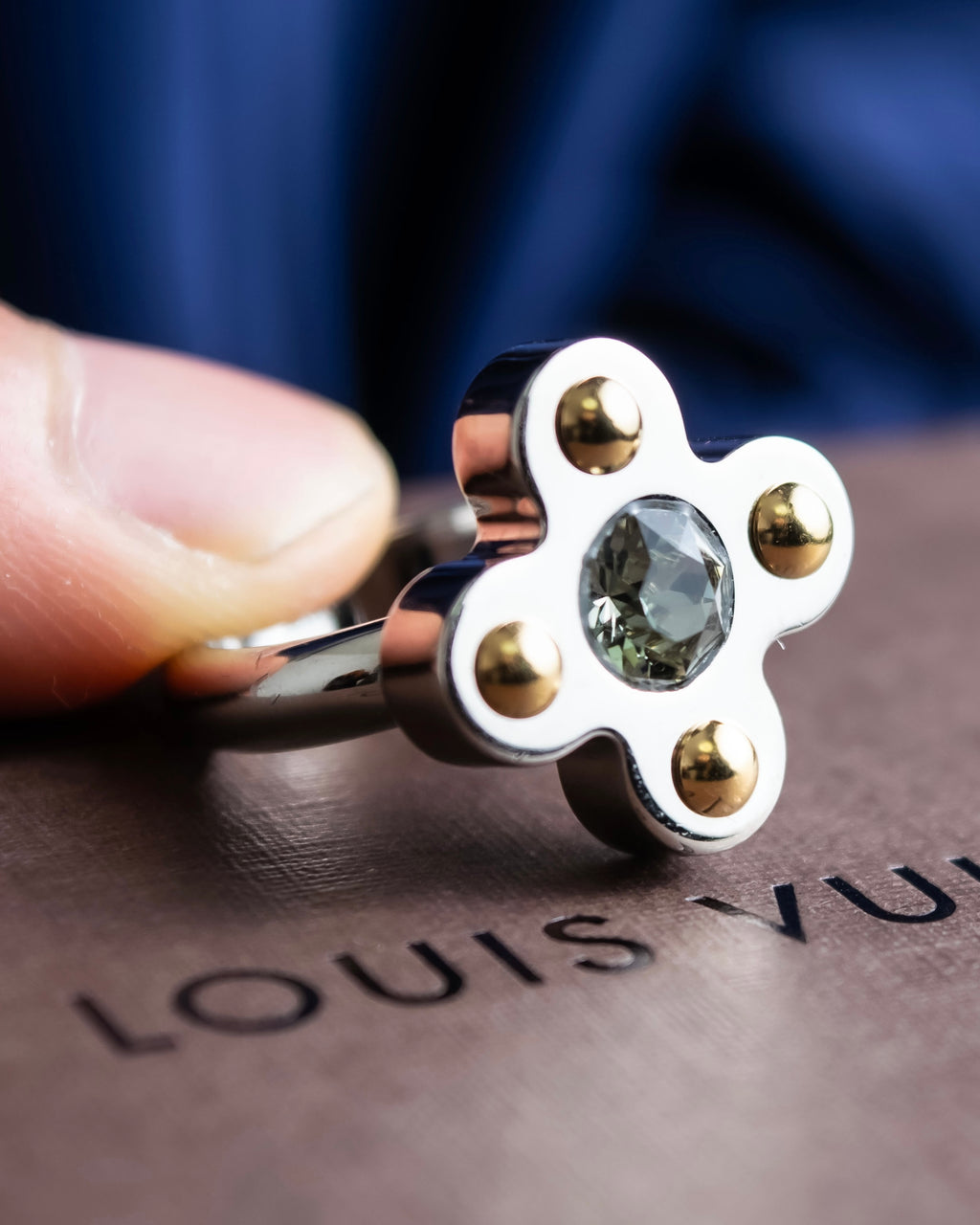 "LOUIS VUITTON" Berg love letters metal ring
