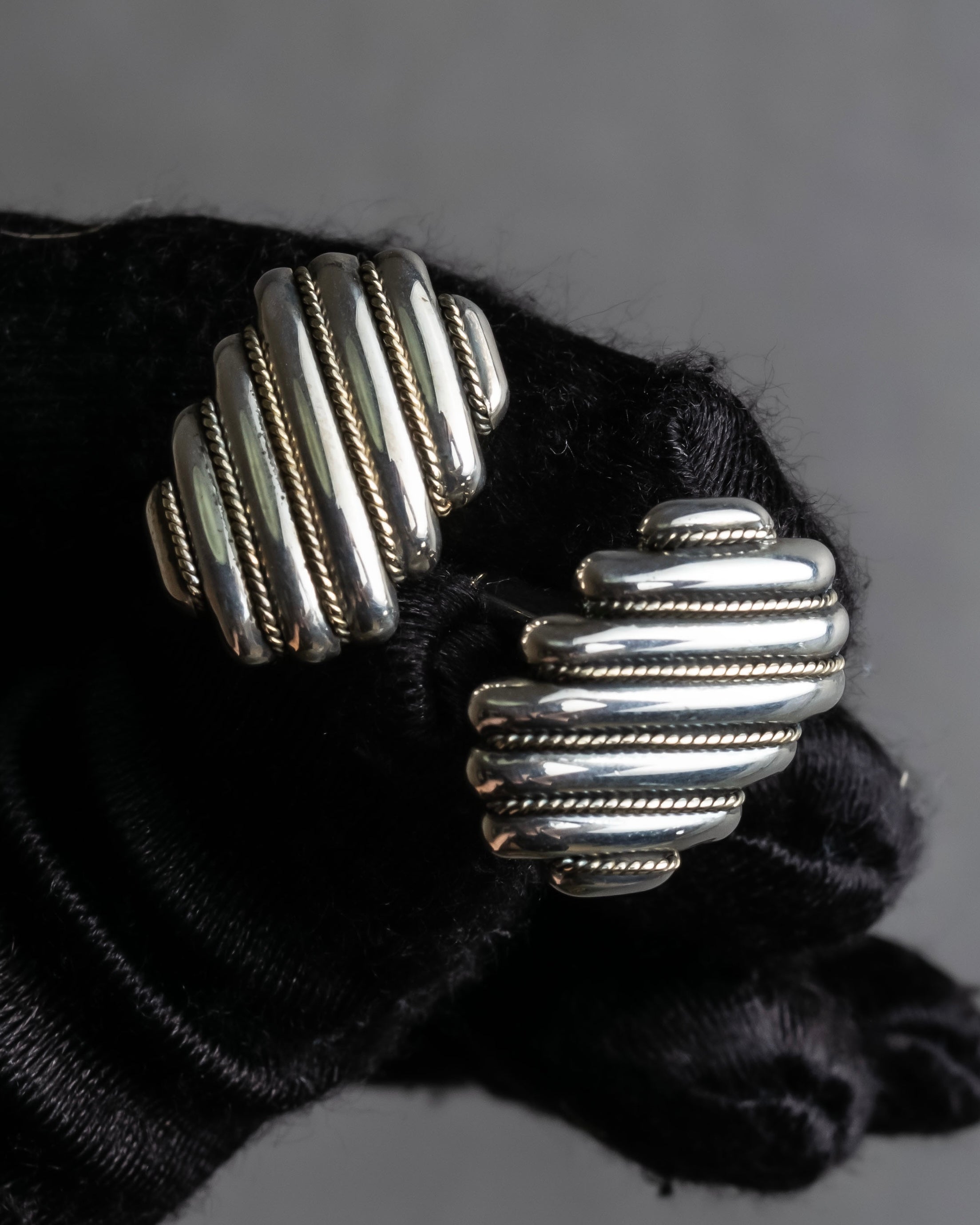 "Tiffany&Co" Rope-shaped milgrain design silver cufflinks ＆tie clip