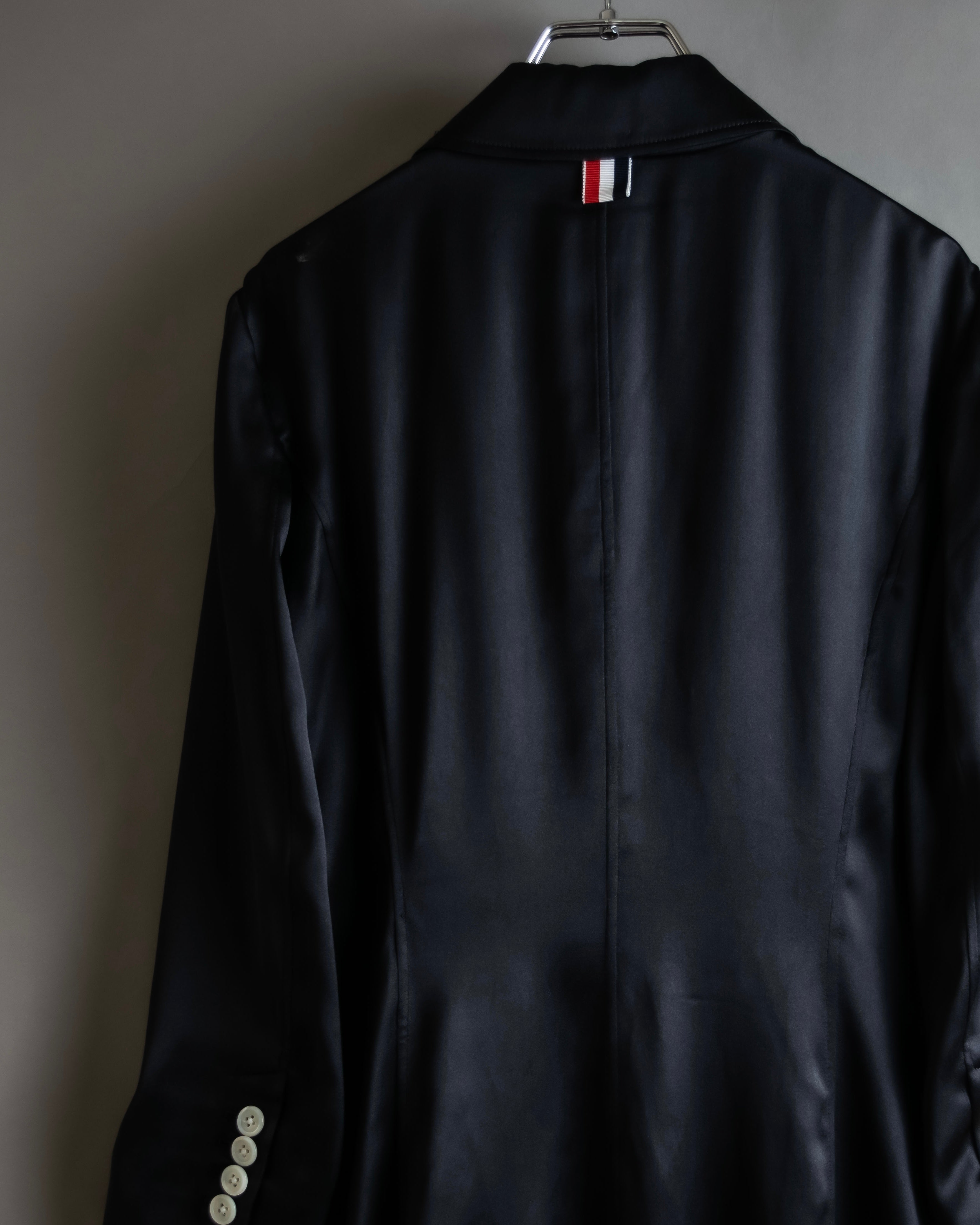 "THOM BROWNE" Shiny long hidden button shirt