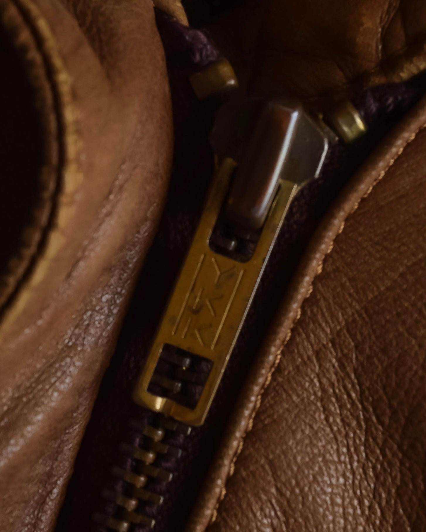 "LOEWE" 80-90's Vintage texture leather zip hoodie