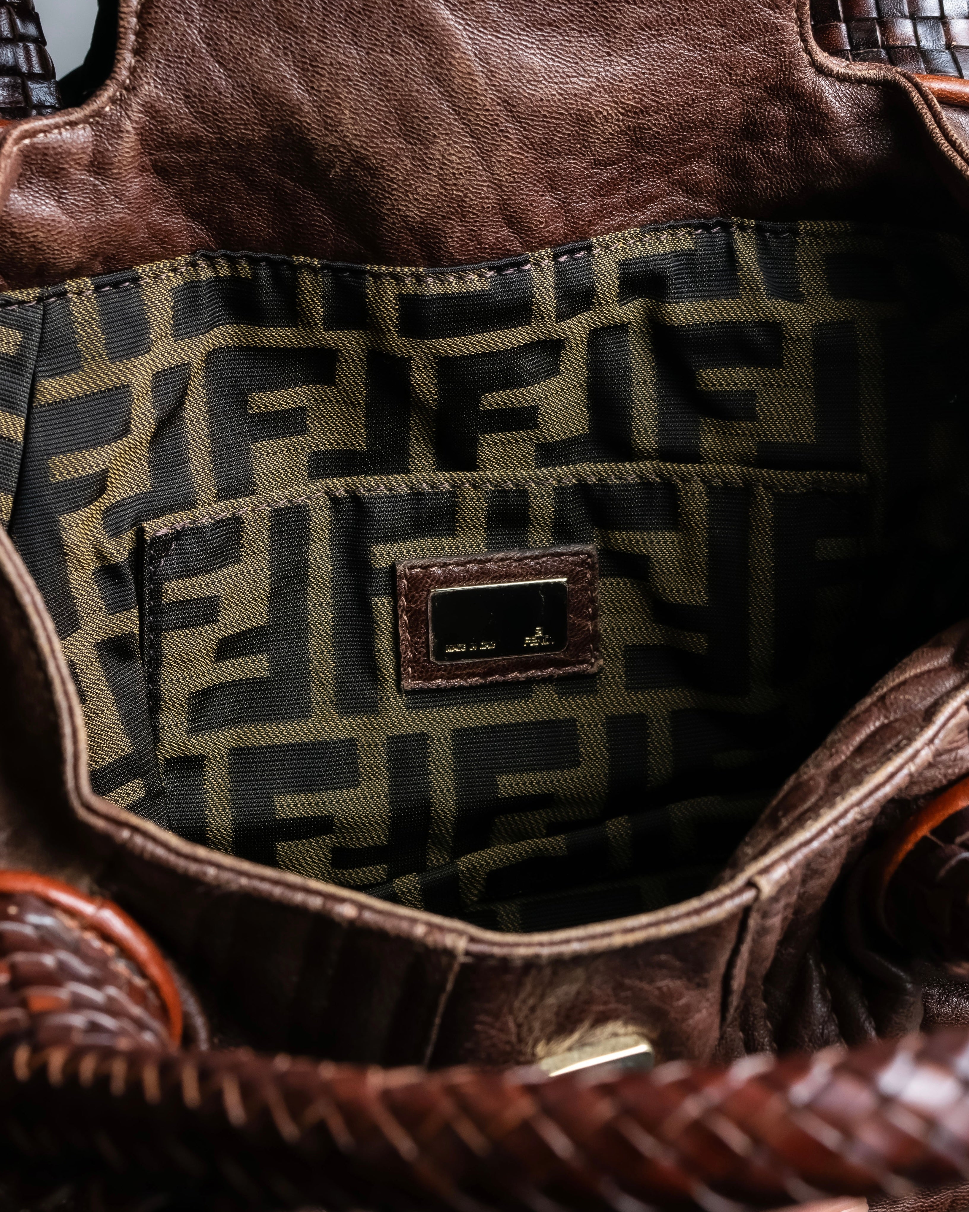 "FENDI" Brown color edition Spy bag