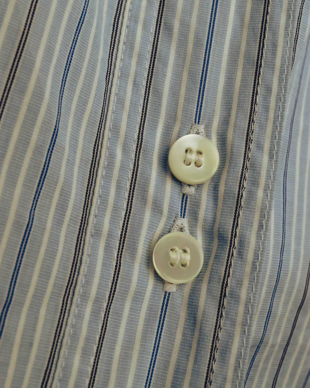 -SPECIAL- "Maison Margiela" 20AW Conceptual double button striped shirt