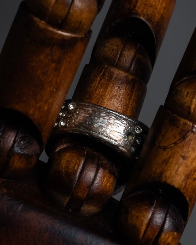 "CHANEL" Camellia motif rhinestone logo design ring