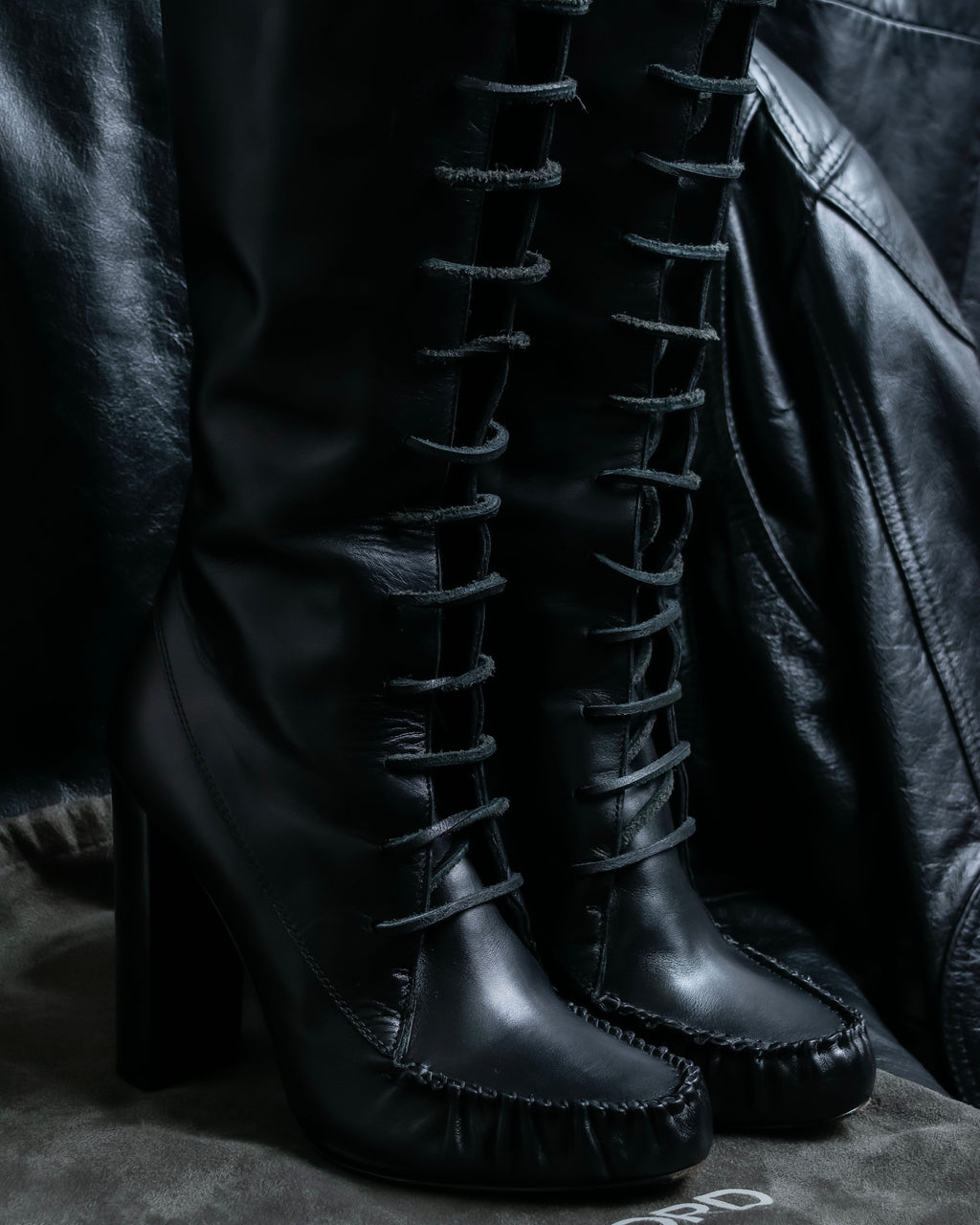 "TOM FORD" Fringe detail western long boots