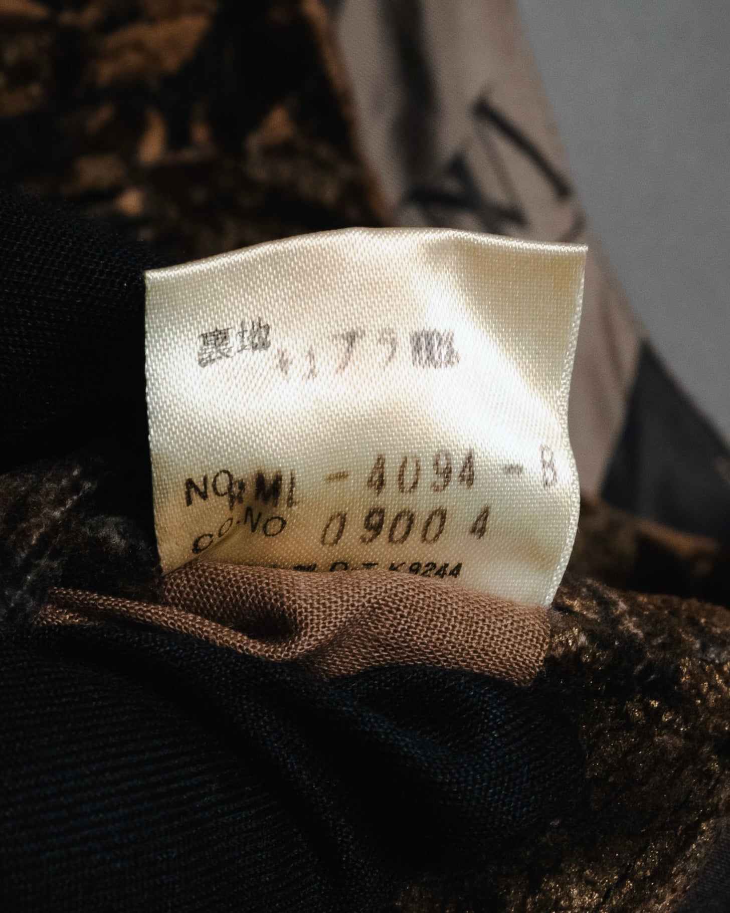 "LUNA MATTINO" 90’s Crushed velvet pointed hem vest