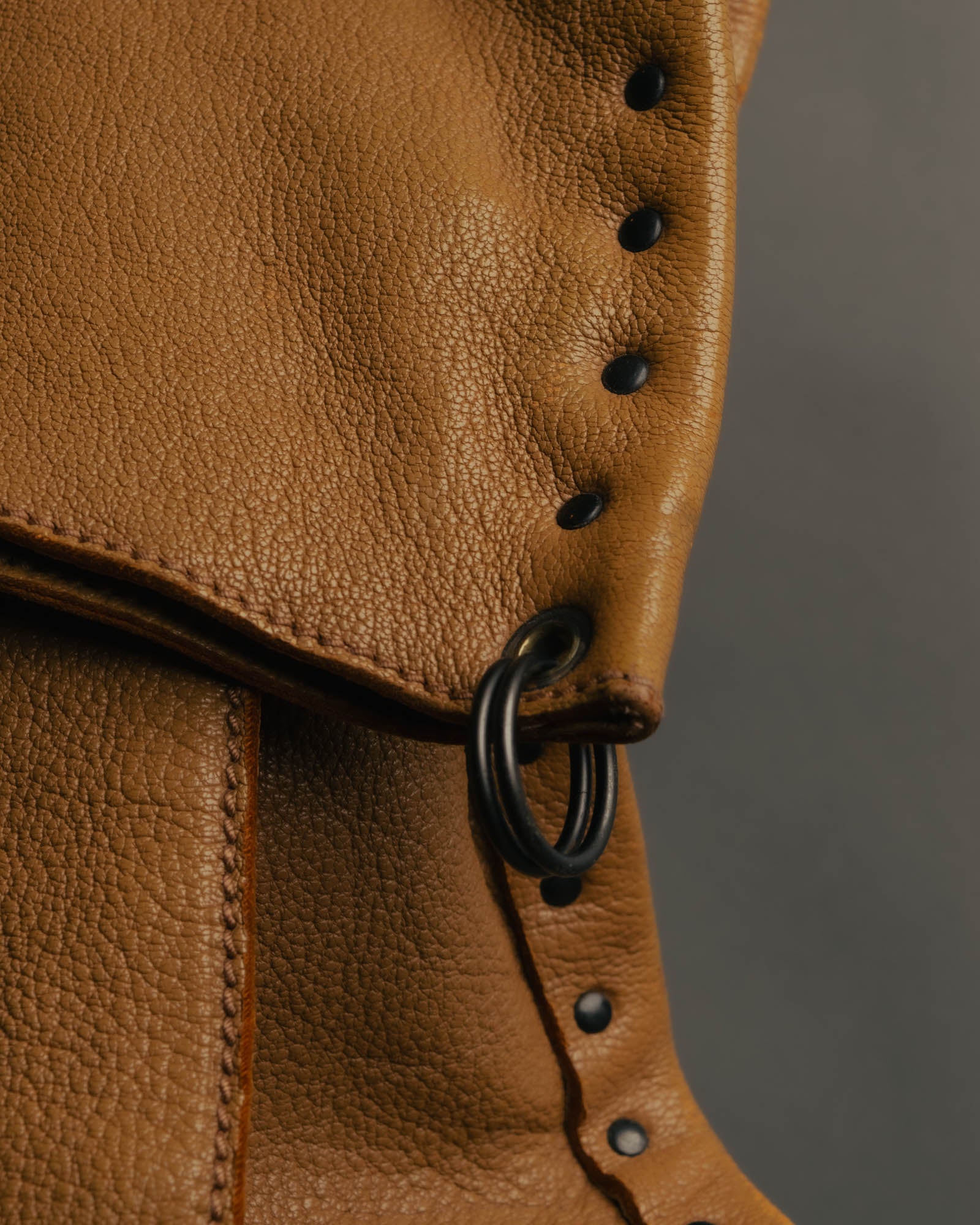 "BOTTEGA VENETA" 00's-10's Grained leather messenger bag