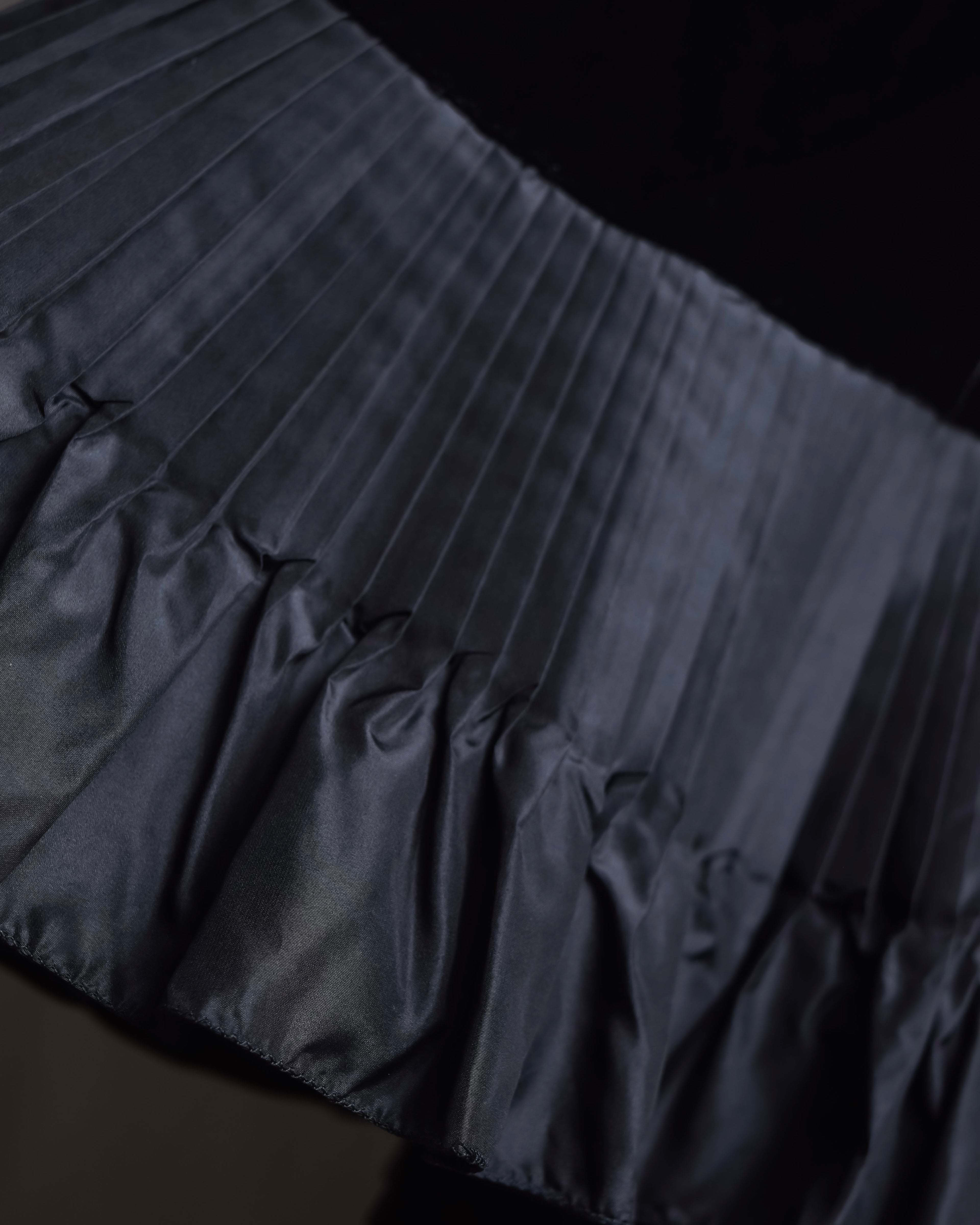 "CELINE" Pleated satin hem velvet flare skirt