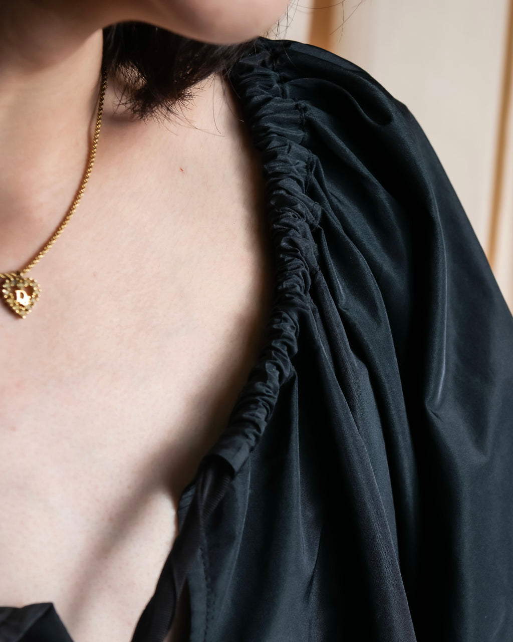 "PATOU" Ribbon shirring design poncho dress