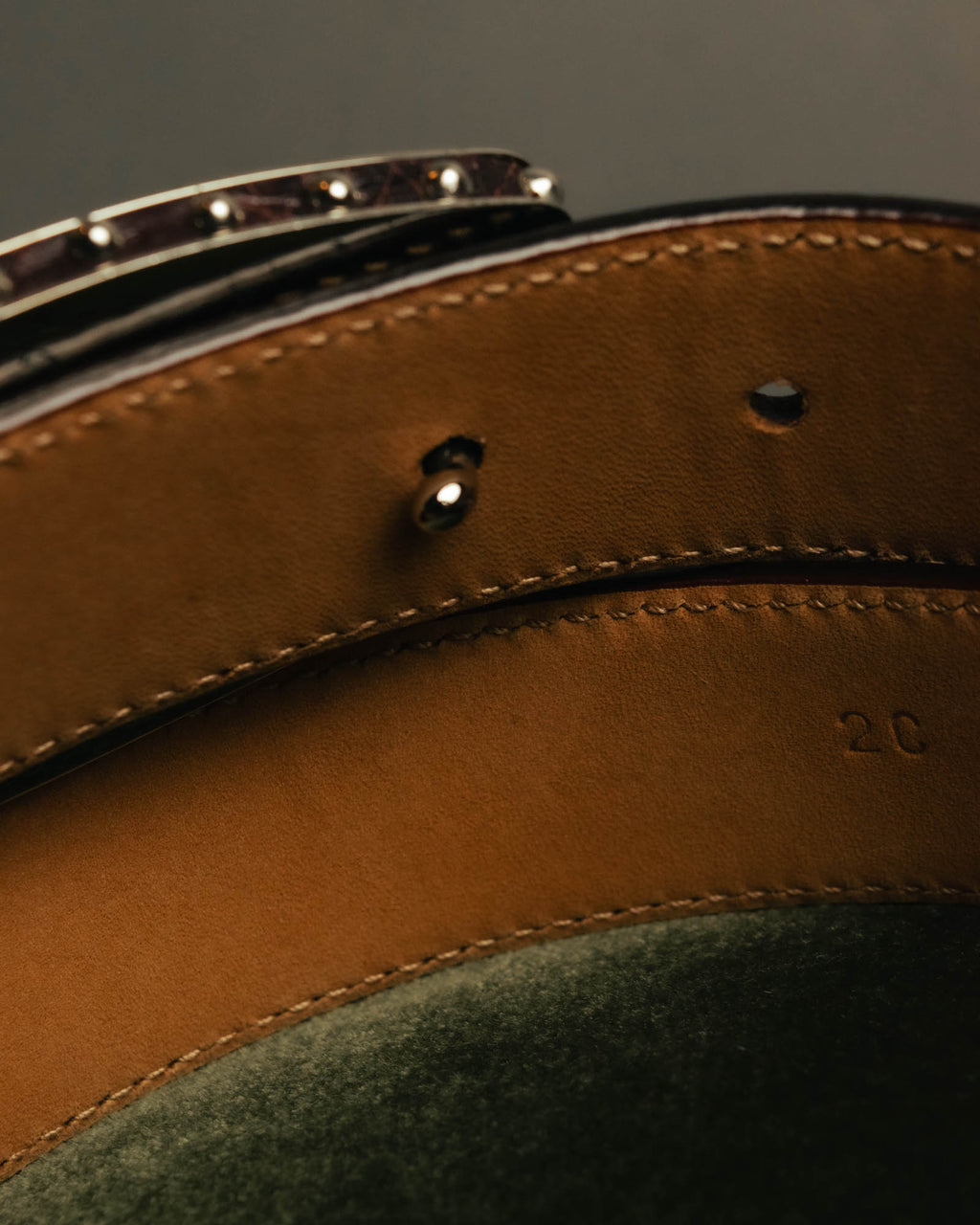 “PRADA” 90’s-00’s Studded logo leather belt