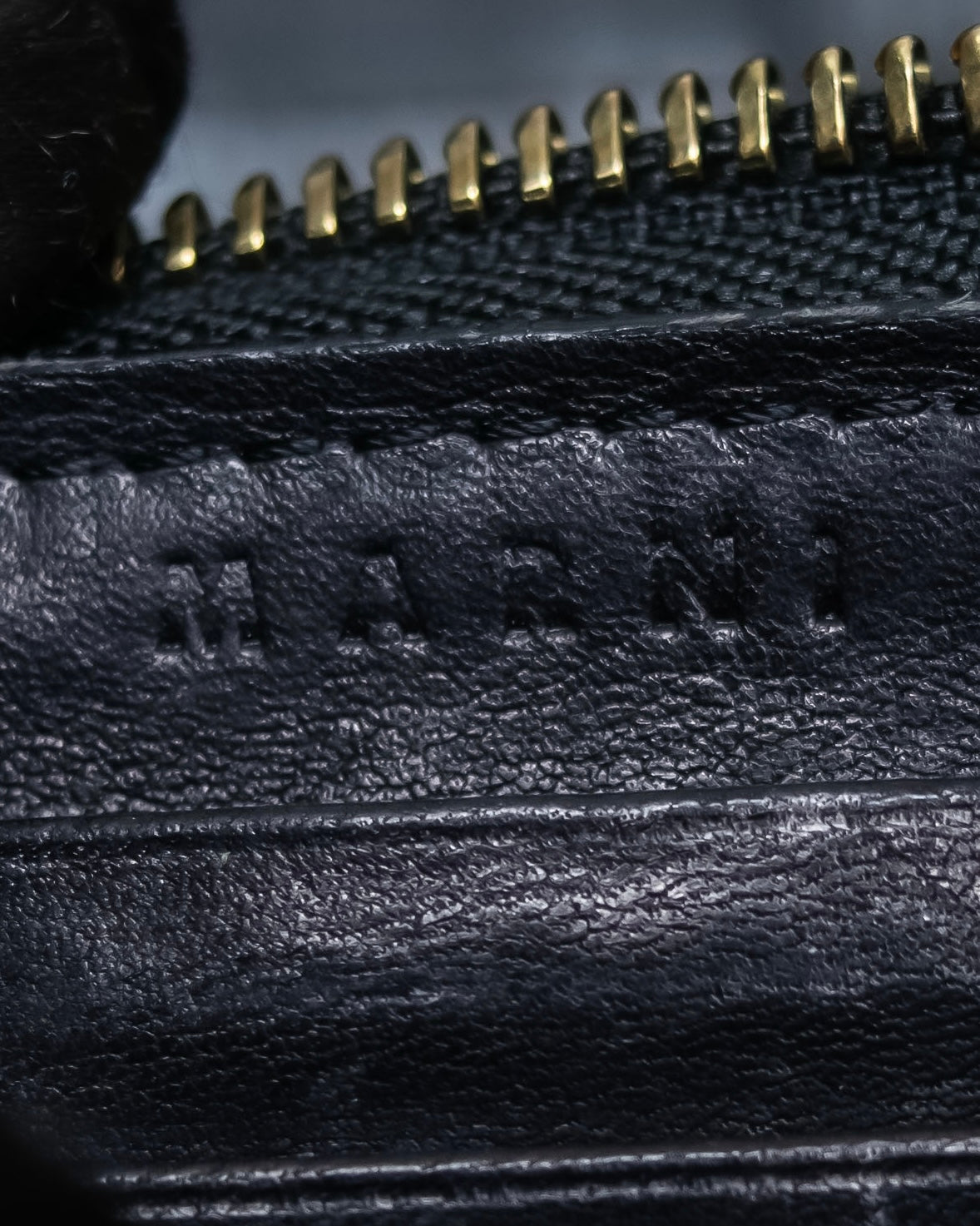 "MARNI" Leaf motif designed wallet