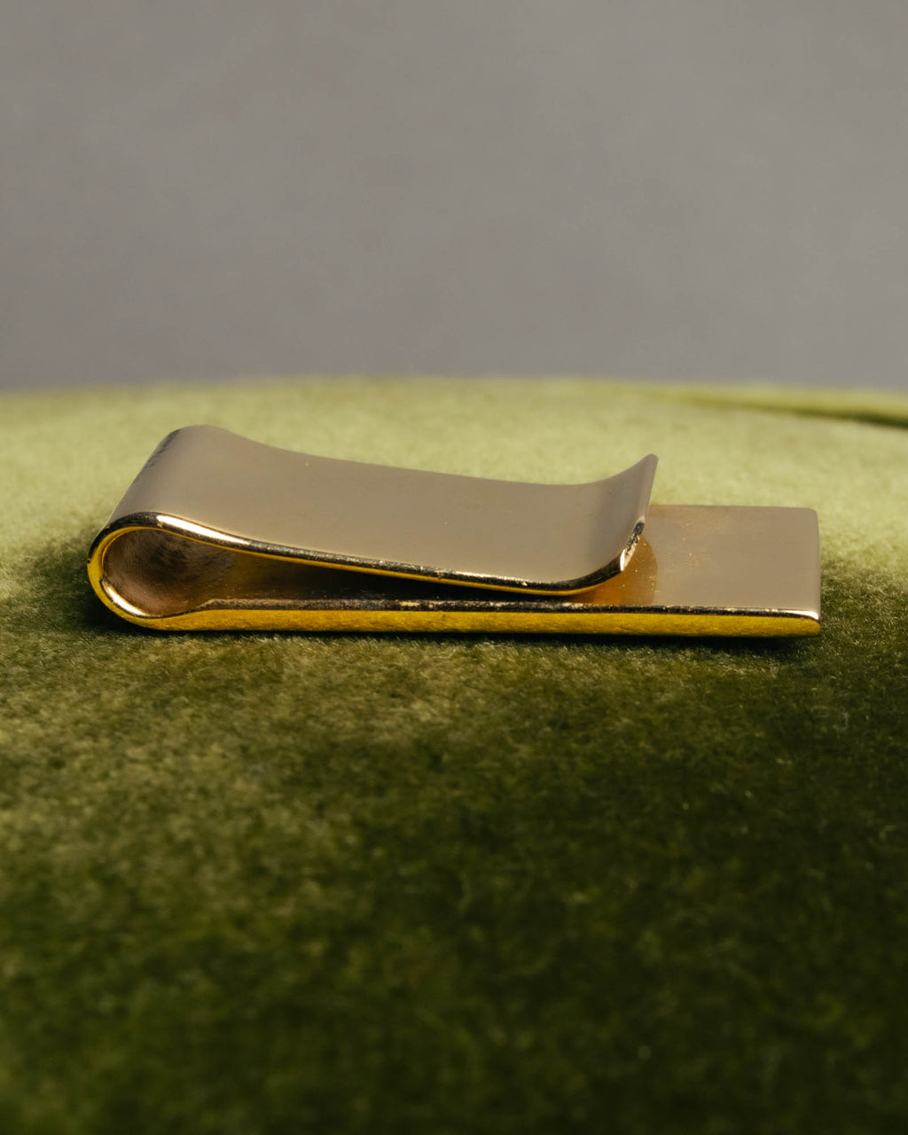 "Christian Dior" 70's-90's Gold tone striped inlay money clip