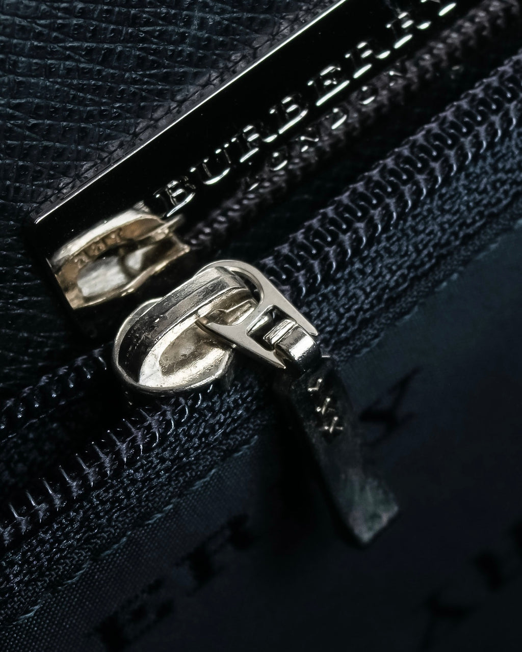 "BURBERRY" Nova check embossed leather hand bag