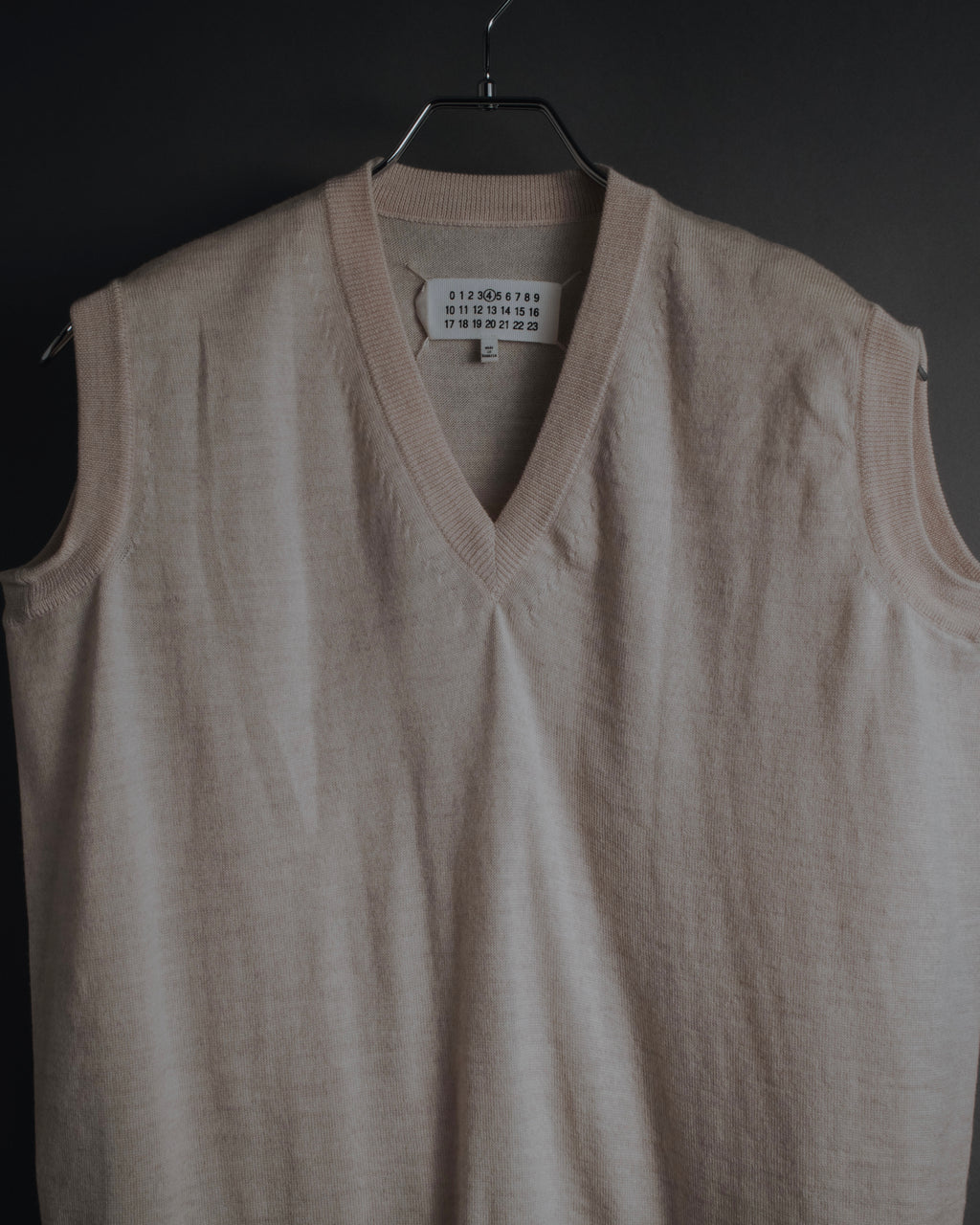 "Maison Margiela" 2014 AW Minimal v-neck knit vest