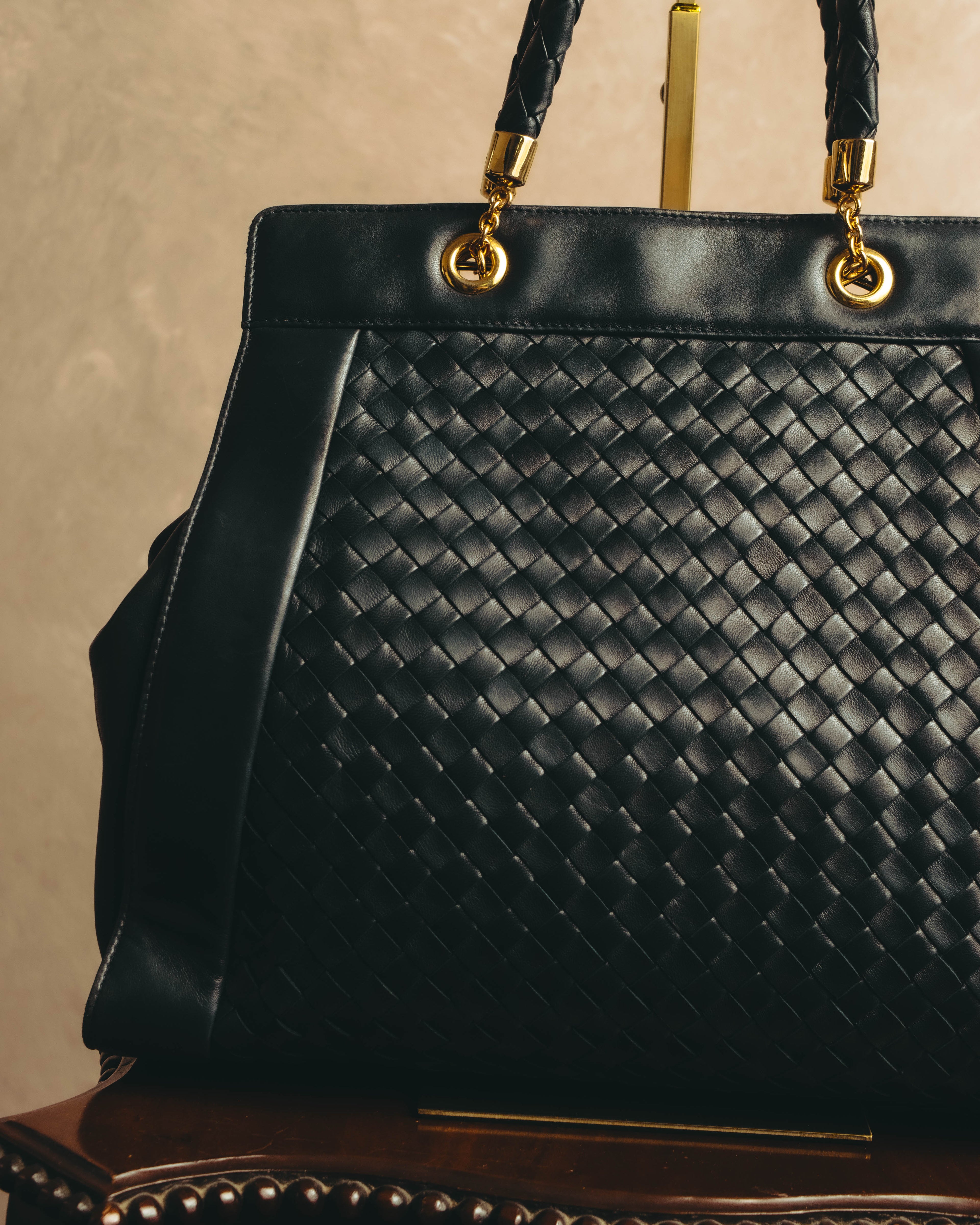 -SPECIAL- “Bottega Veneta” 00’s intrecciato braided handle oversized leather tote bag