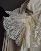 "GUCCI" Michele period frill lace silk bowtie shirt