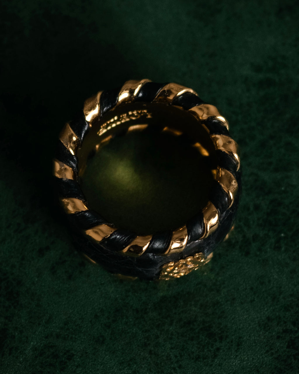 “LOEWE” 2000’s Crocodile embossed leather gold anagram ring