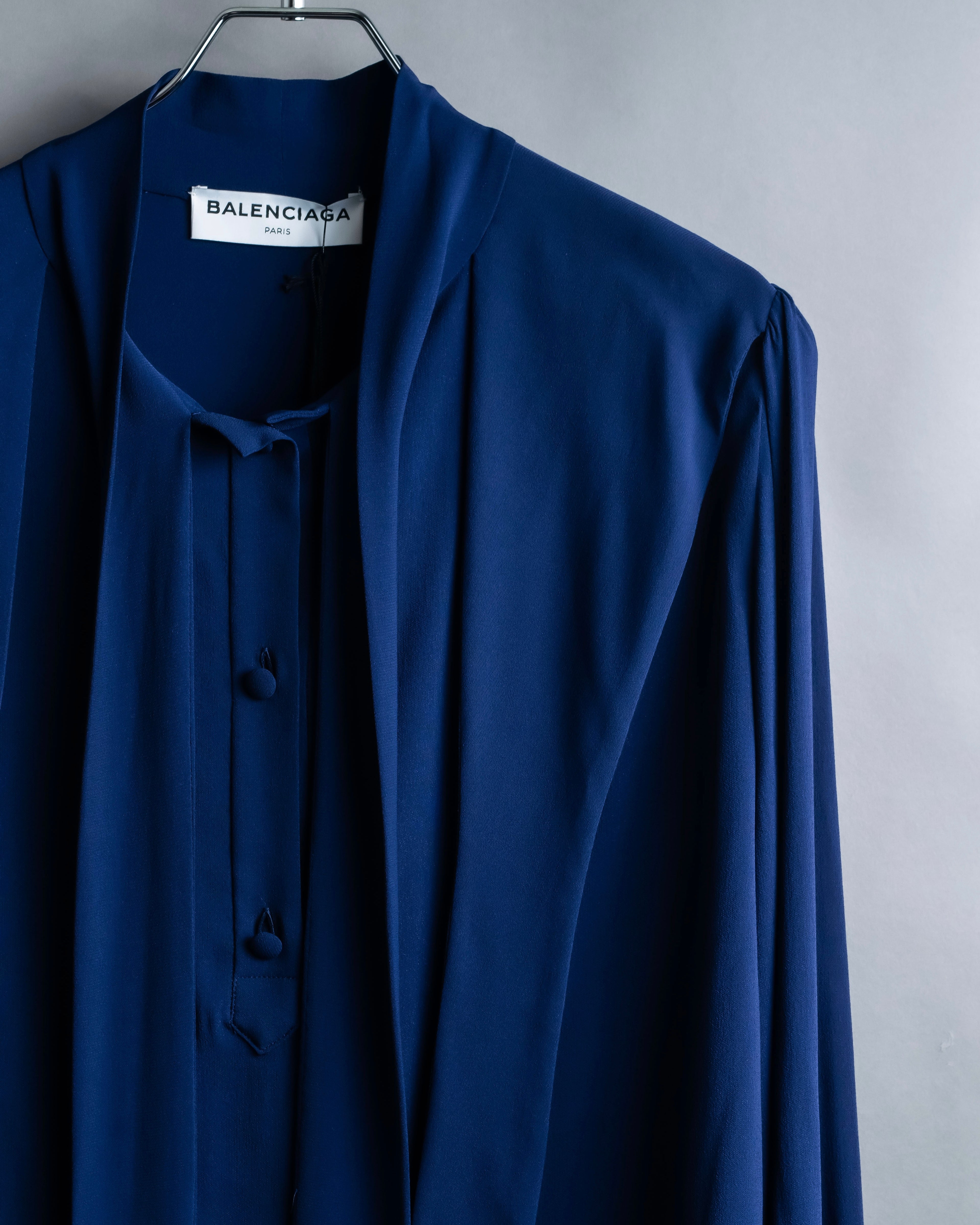 "BALENCIAGA" 16AW Pussy bow sailor shirt