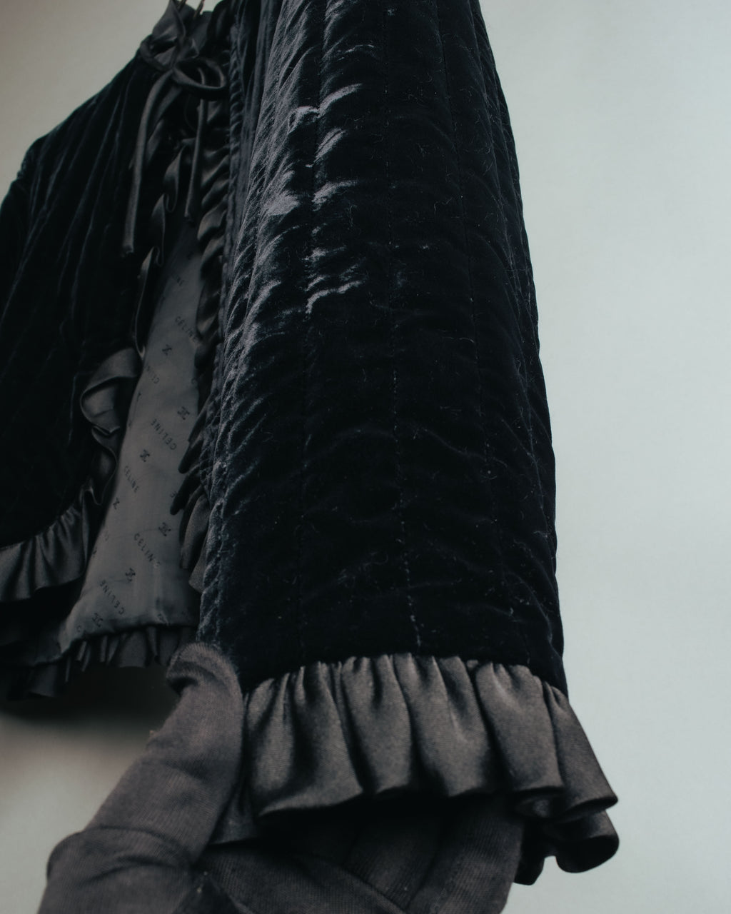 -SPECIAL- “CELINE” 80’s-90’s velvet frilled chain setup