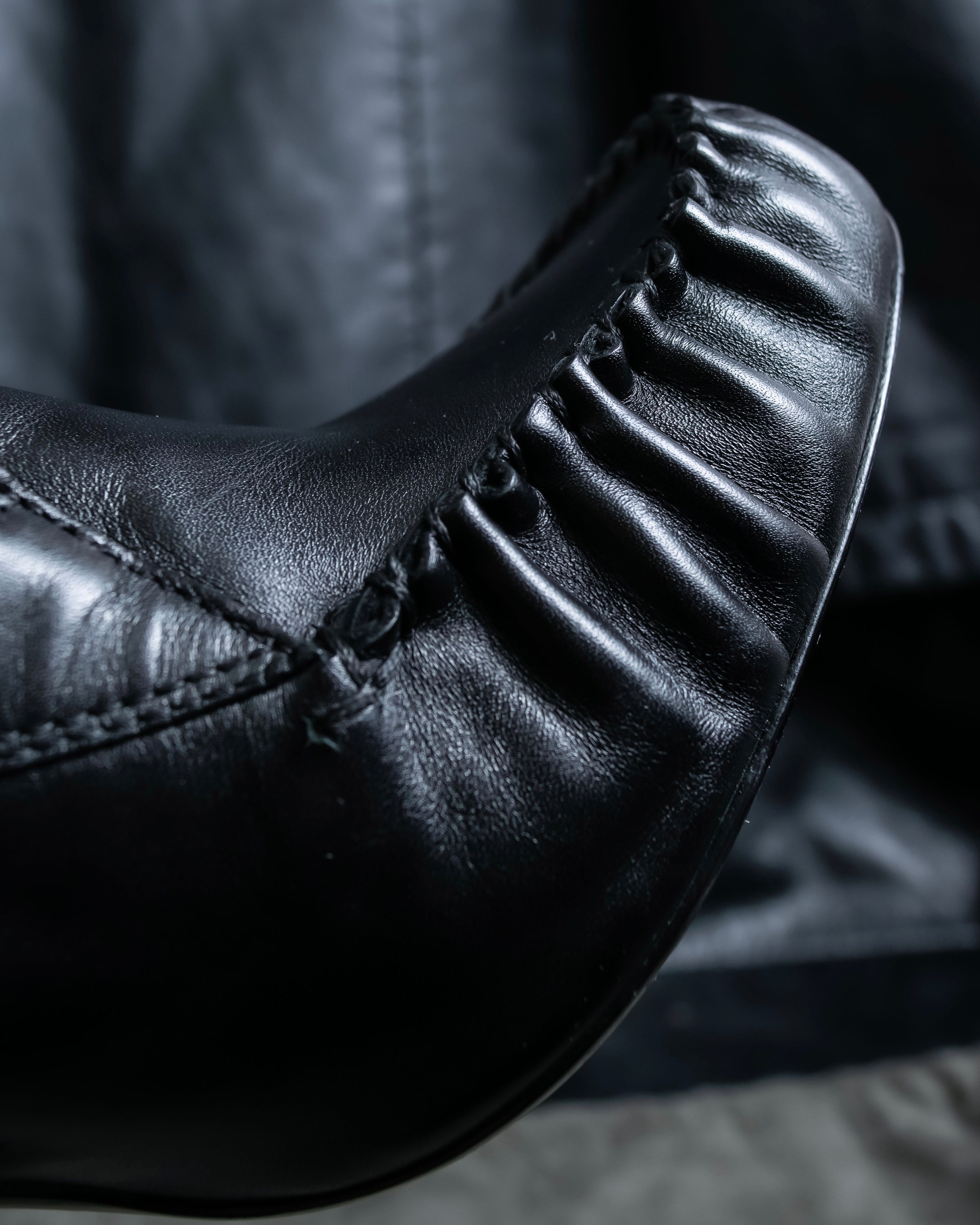 "TOM FORD" Fringe detail western long boots