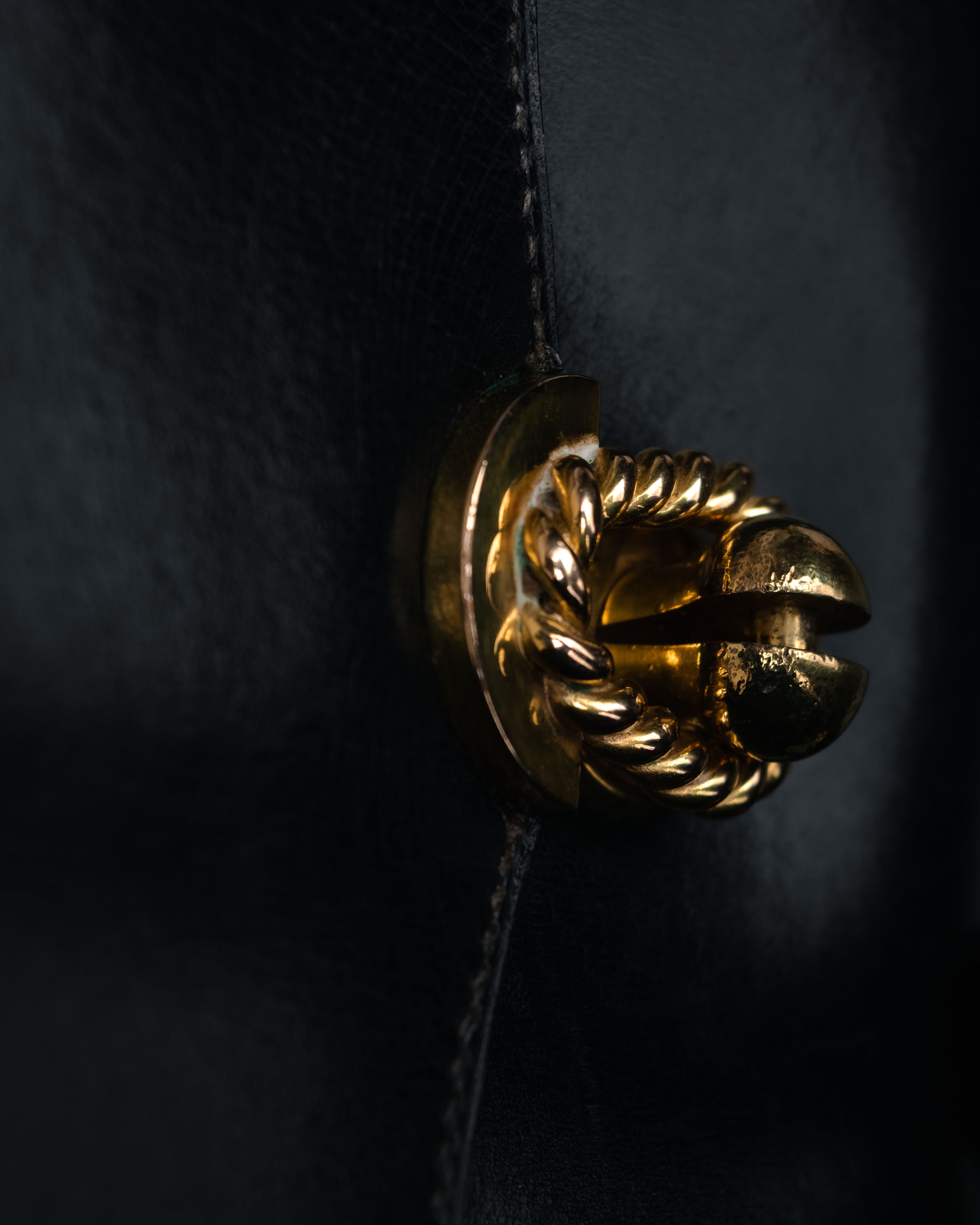 –SPECIAL– “HERMES” 50’s-60’s Escale box calf top handle bag