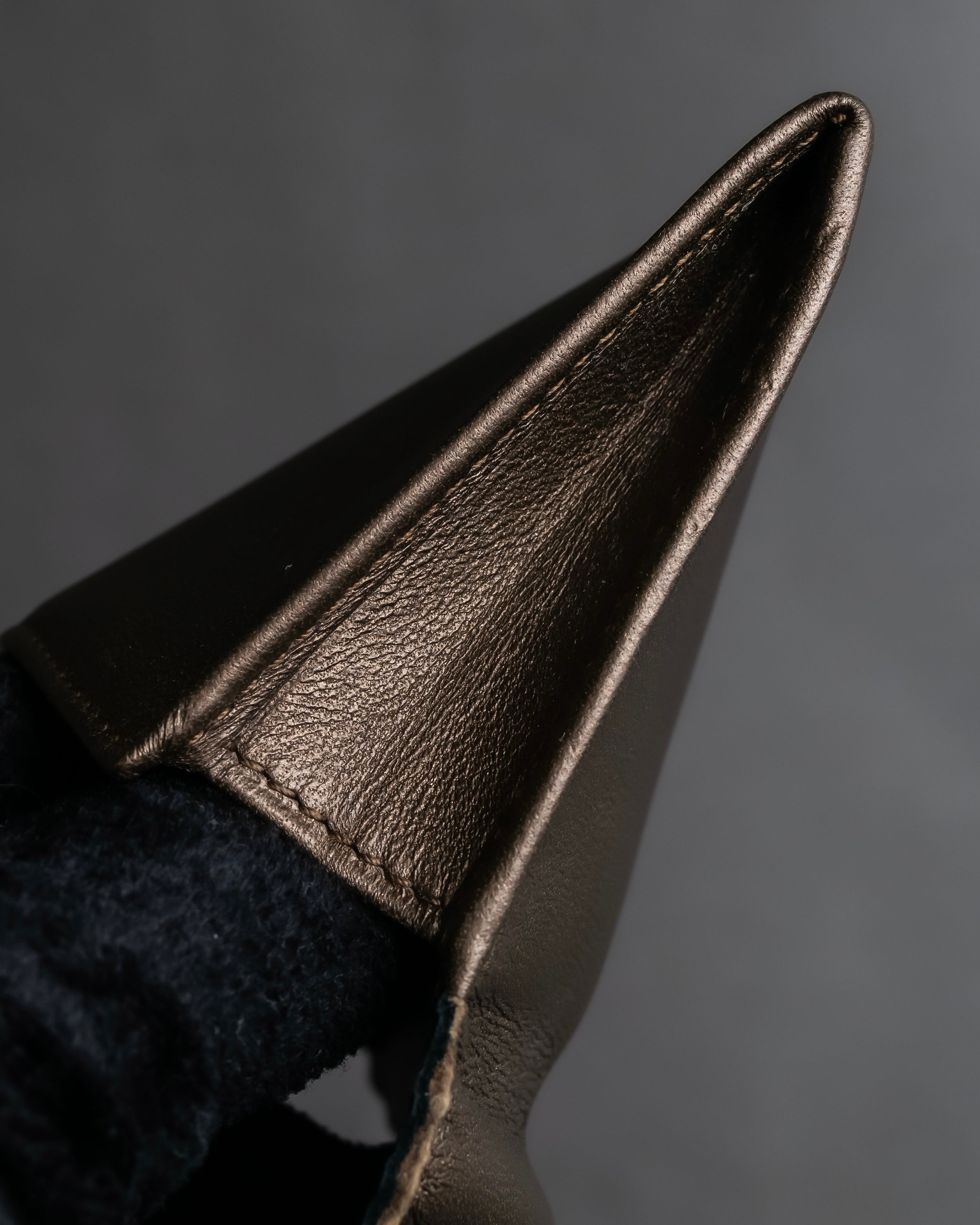 "LOEWE" Logo engraved leather card case