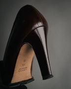 “GUCCI” 90’s-00’s patent leather horsebit pumps